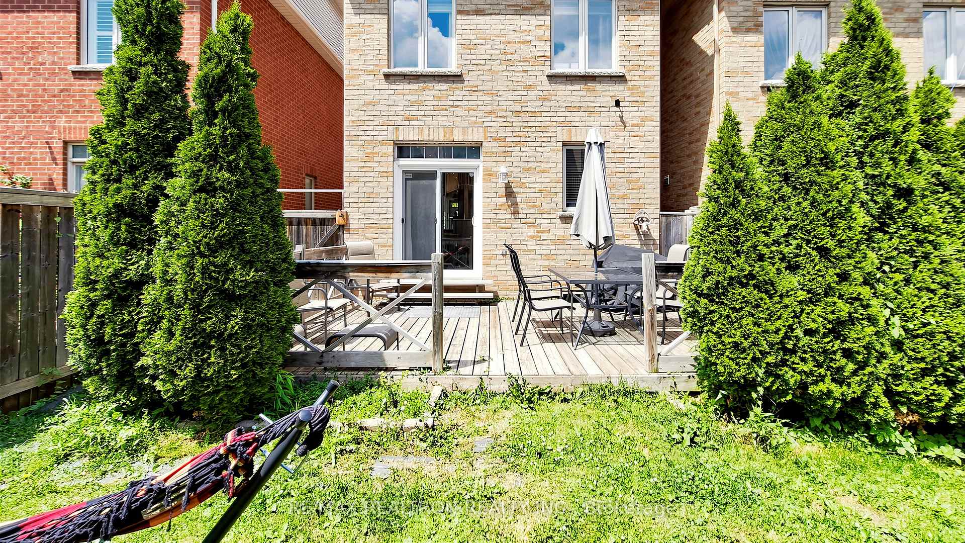 Photo 43 of 55 Bristlewood Crescent, Vaughan, Patterson — HOMEH