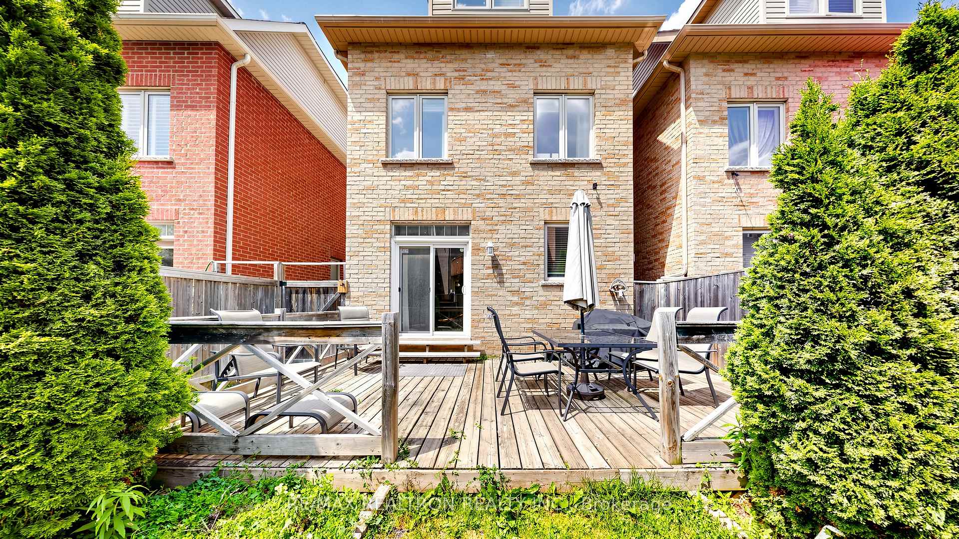 Photo 46 of 55 Bristlewood Crescent, Vaughan, Patterson — HOMEH