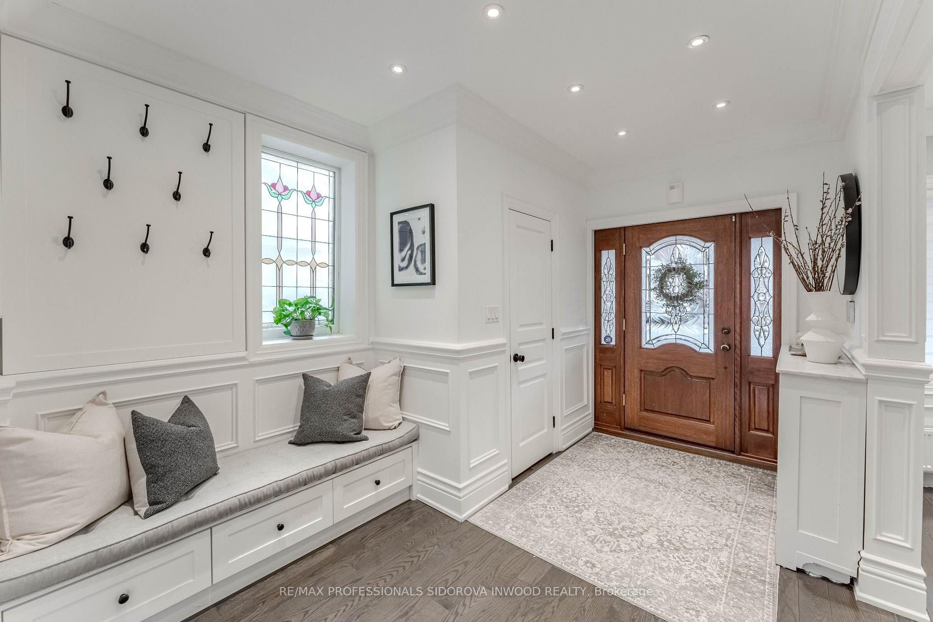 Photo 5 of 260 Indian Road, Toronto, High Park-Swansea — HOMEH
