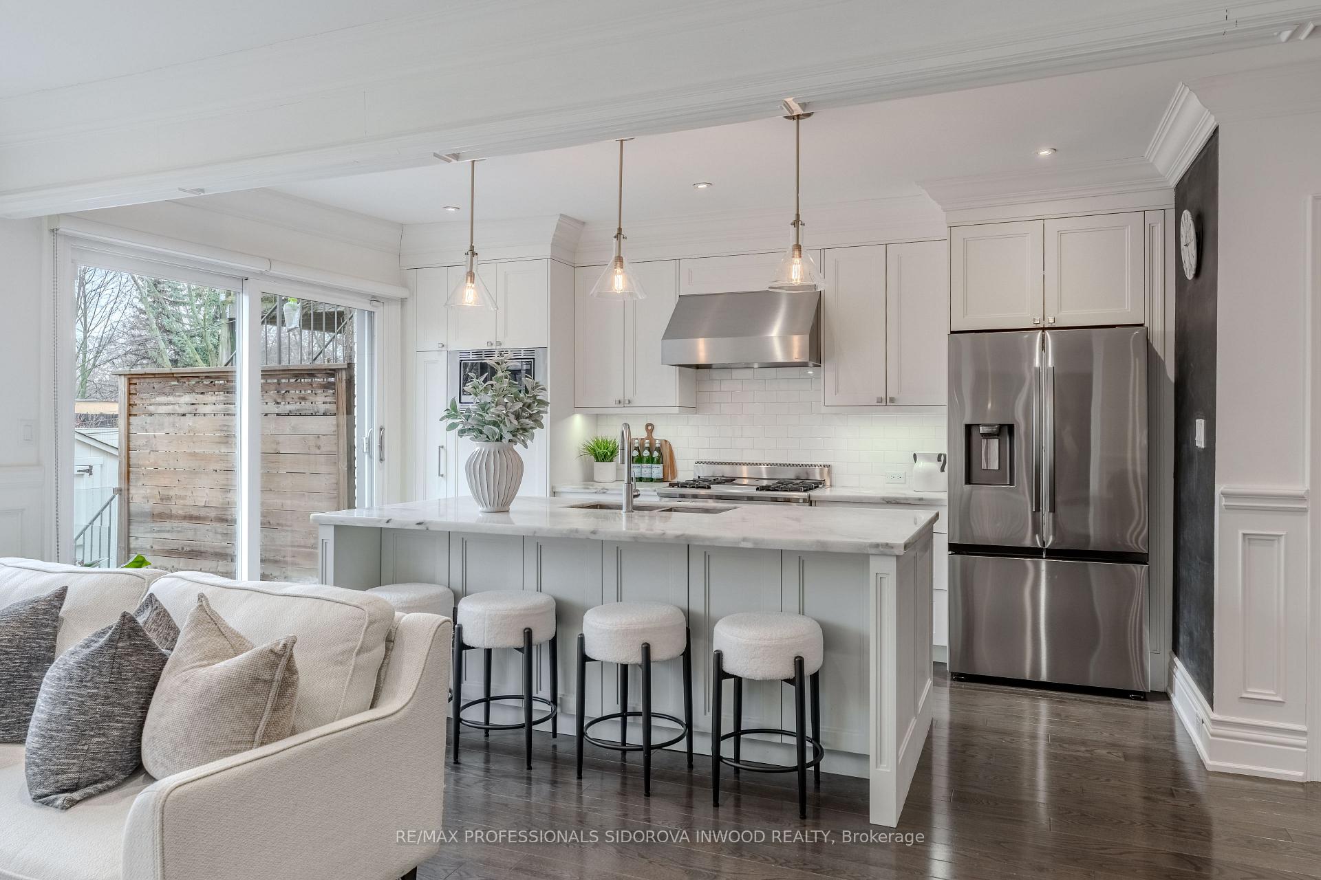 Photo 14 of 260 Indian Road, Toronto, High Park-Swansea — HOMEH