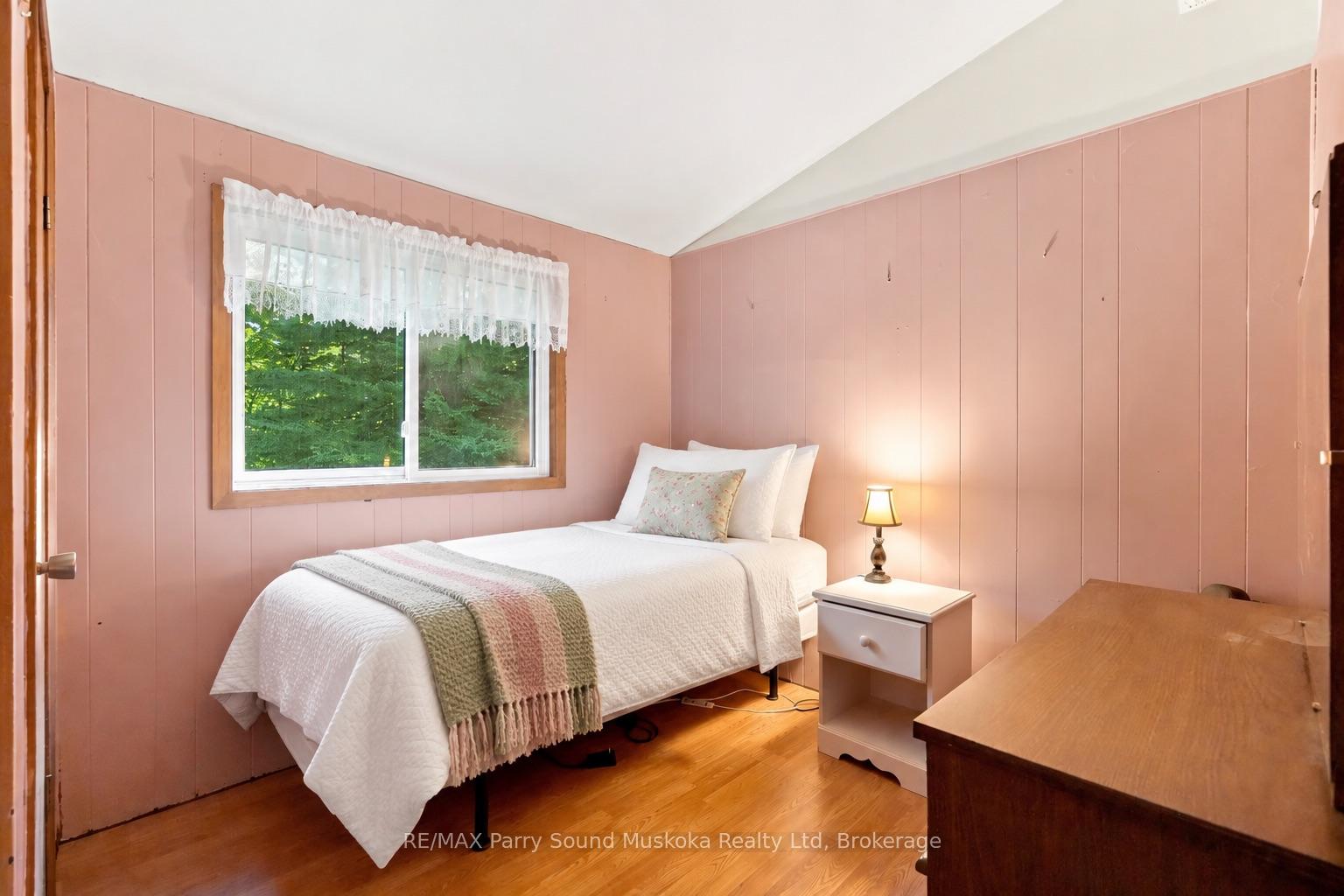Photo 14 of 10 Magor Drive, Seguin — HOMEH