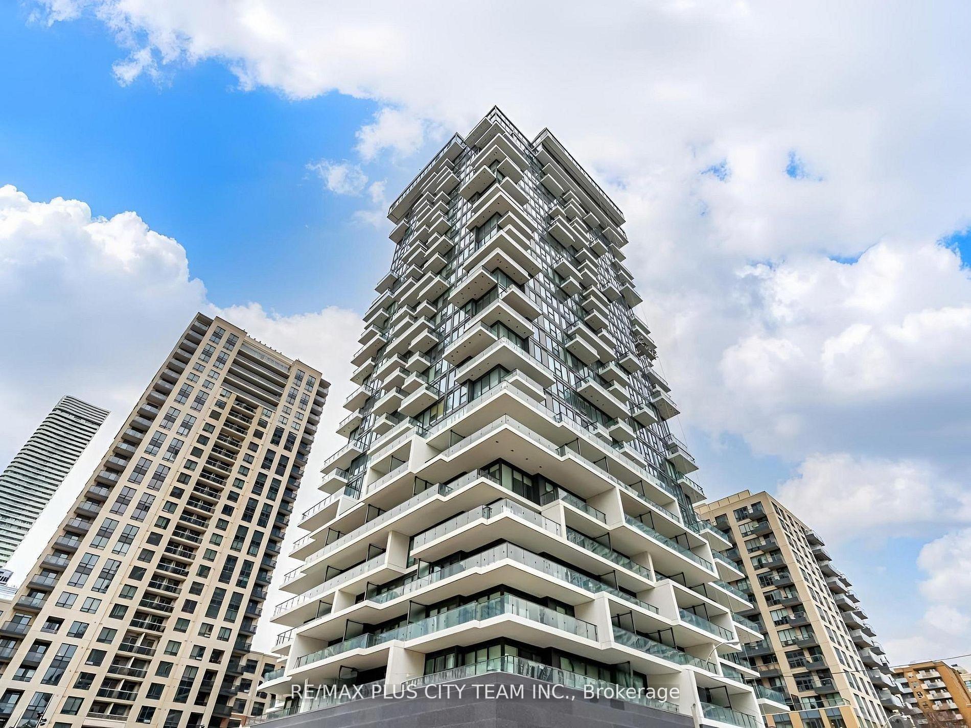 Photo of Unit 2210, 77 Shuter Street