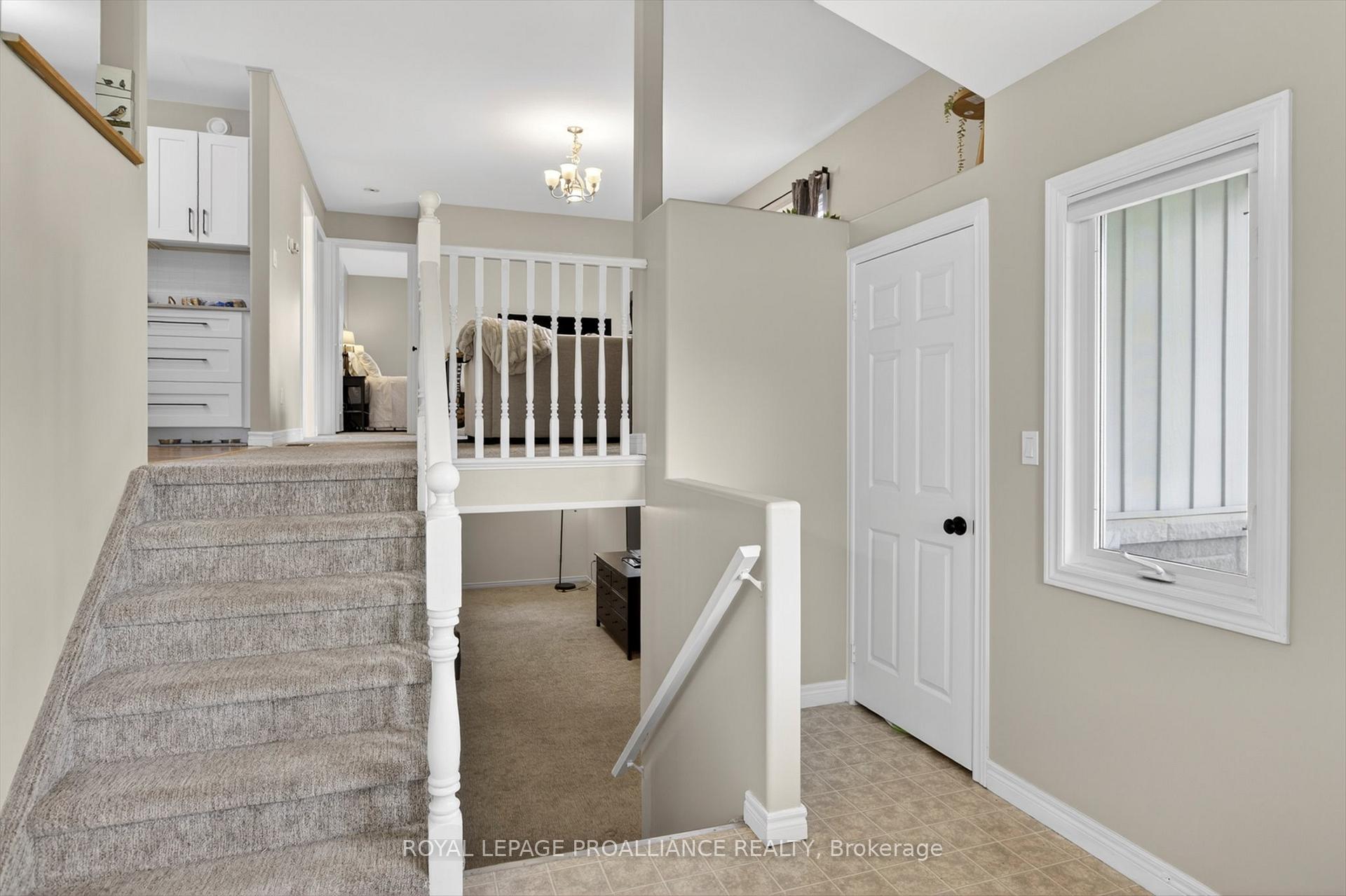 Photo 27 of 644 Trailview Drive, Peterborough, Ashburnham Ward 4 — HOMEH