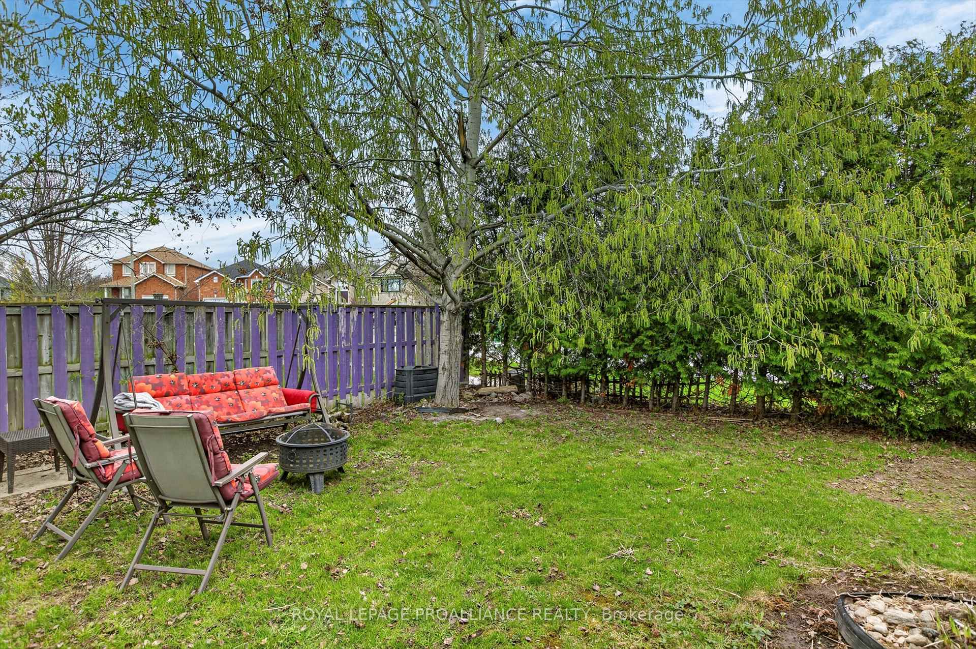 Photo 43 of 644 Trailview Drive, Peterborough, Ashburnham Ward 4 — HOMEH