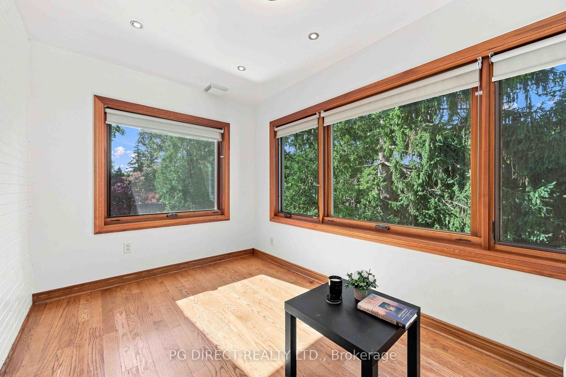 Photo 9 of 13 Evelyn Crescent, Toronto, High Park North — HOMEH