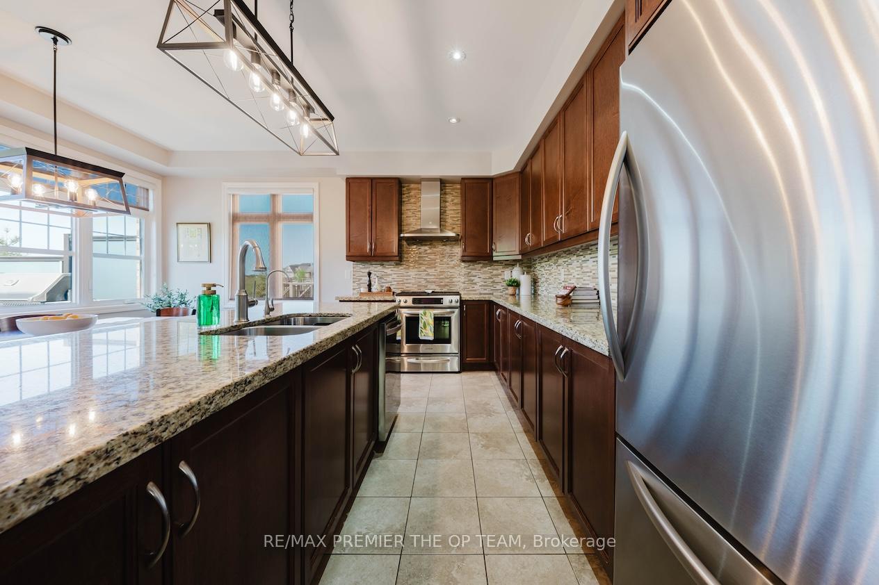 Photo 17 of 22 Adelia Place, King, King City — HOMEH