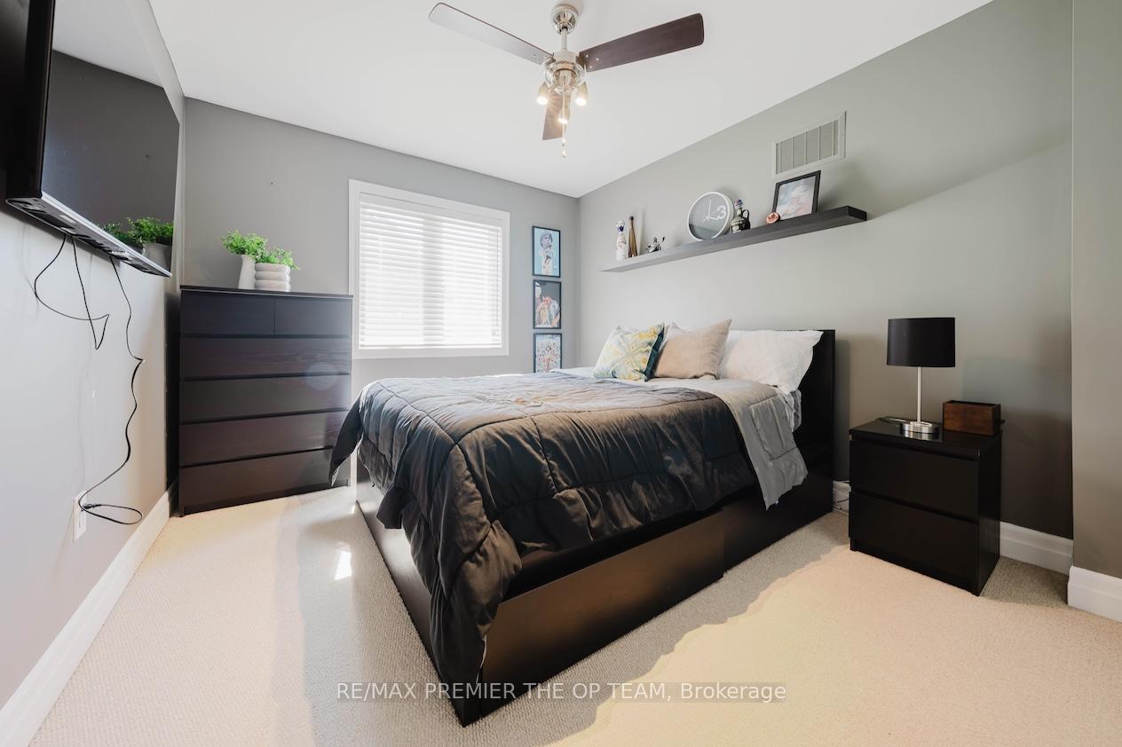 Photo 30 of 22 Adelia Place, King, King City — HOMEH