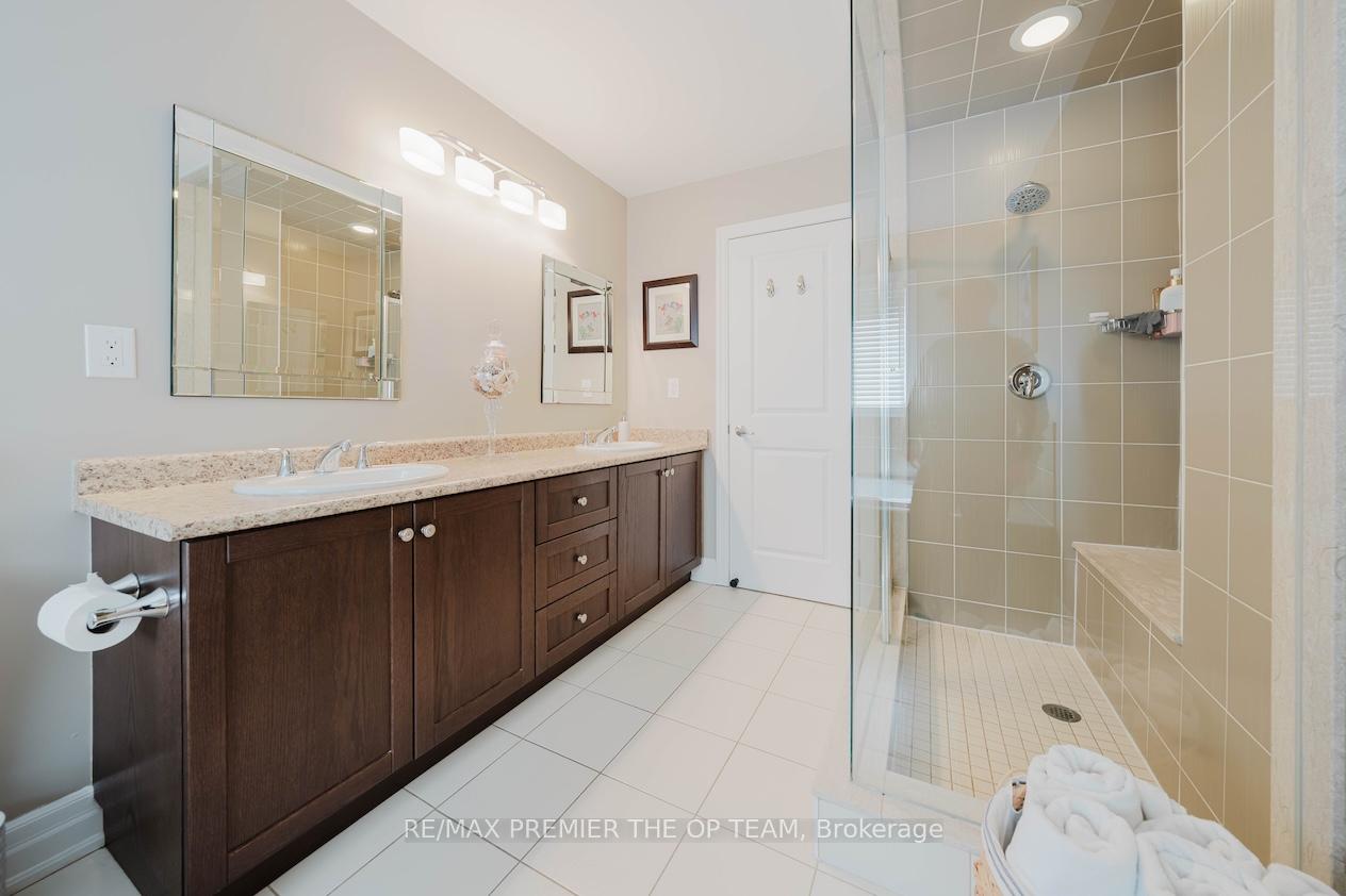 Photo 37 of 22 Adelia Place, King, King City — HOMEH