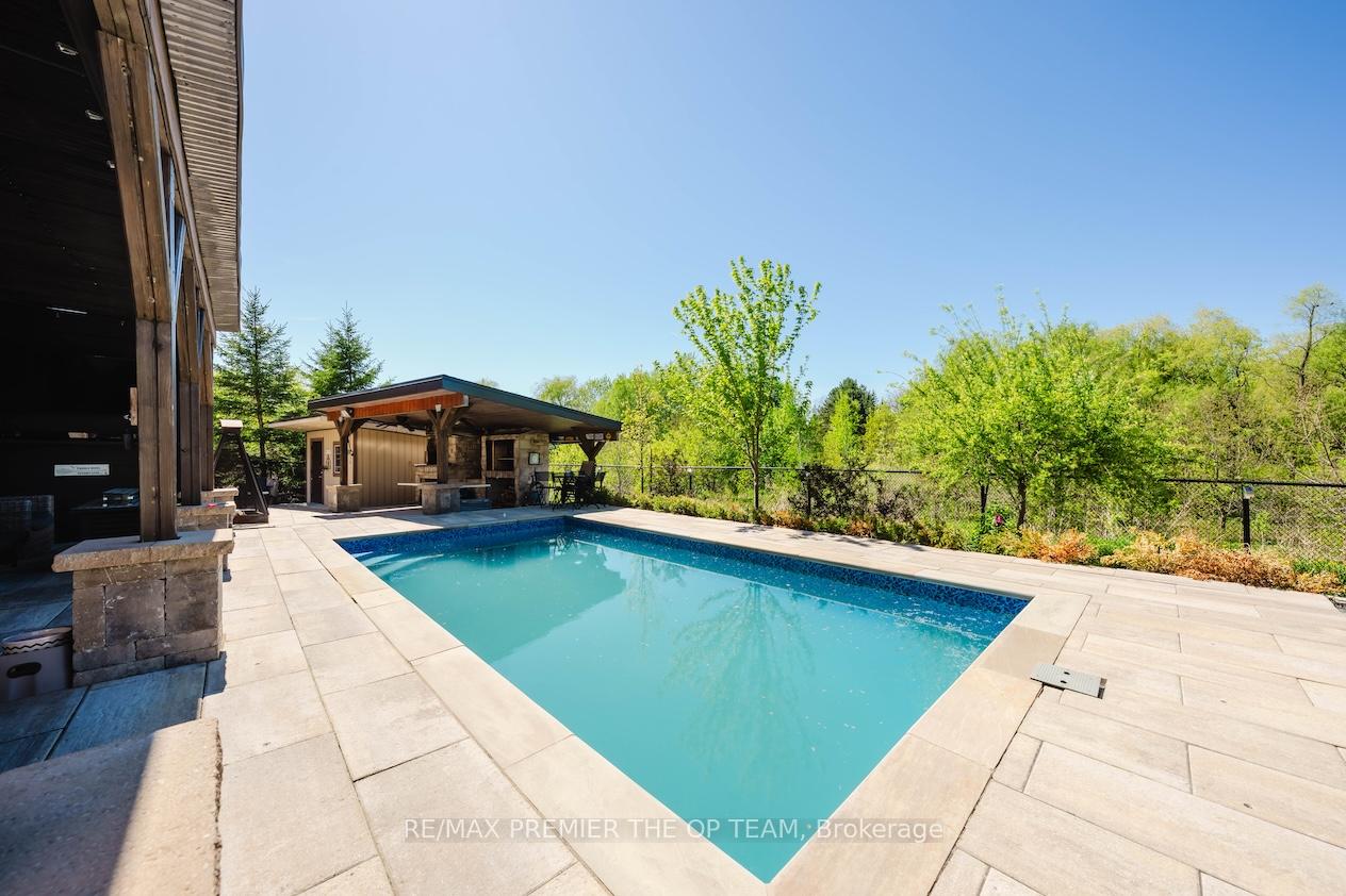 Photo 48 of 22 Adelia Place, King, King City — HOMEH