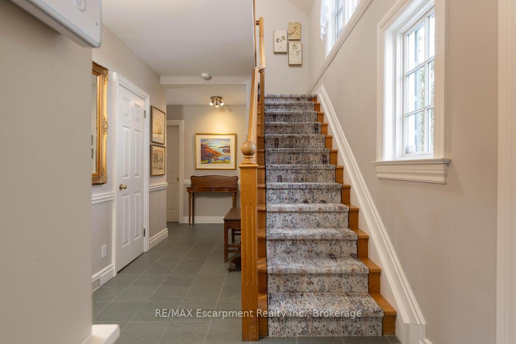 Photo 9 of 74 Howard Avenue, Oakville, Old Oakville — HOMEH