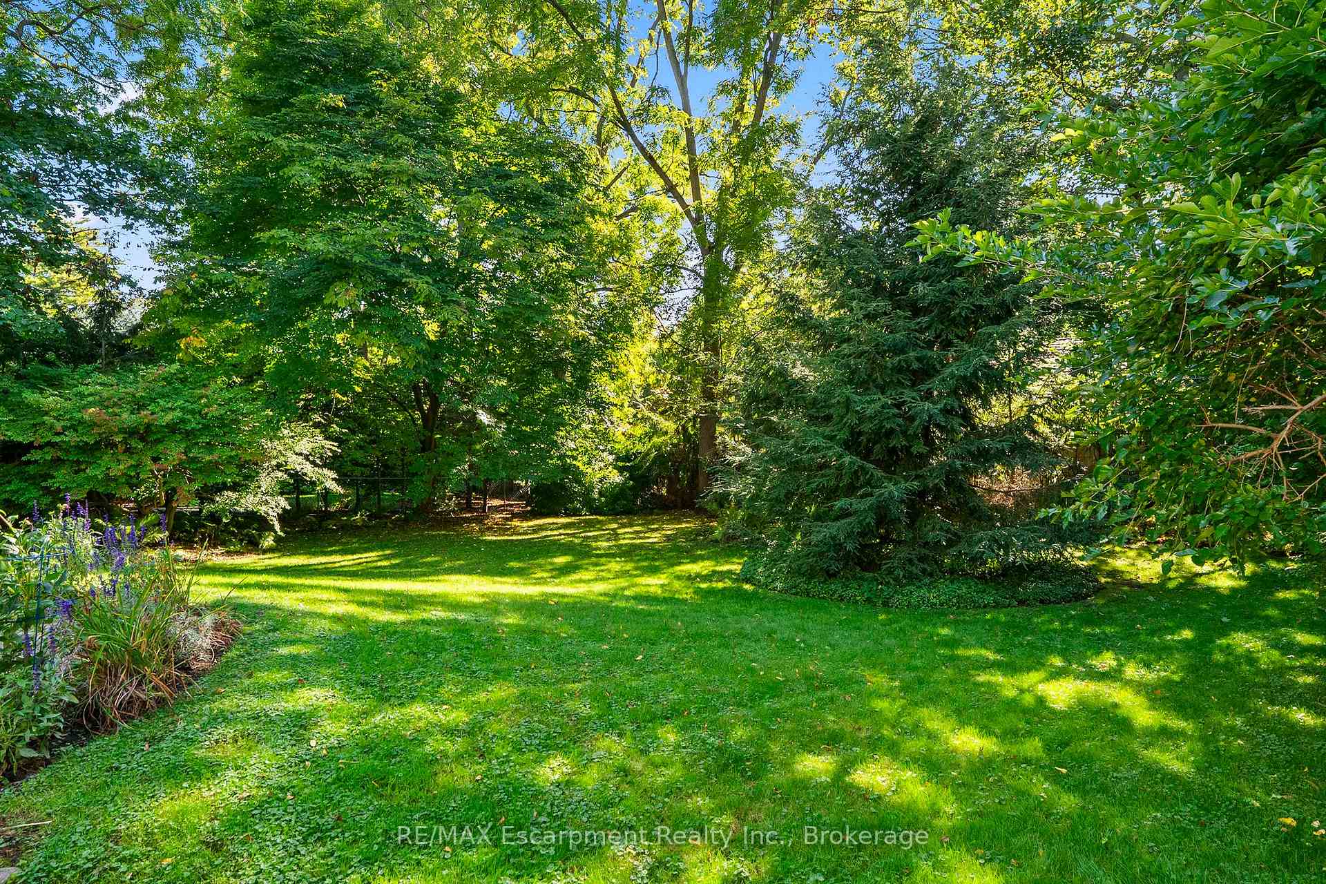 Photo 17 of 74 Howard Avenue, Oakville, Old Oakville — HOMEH