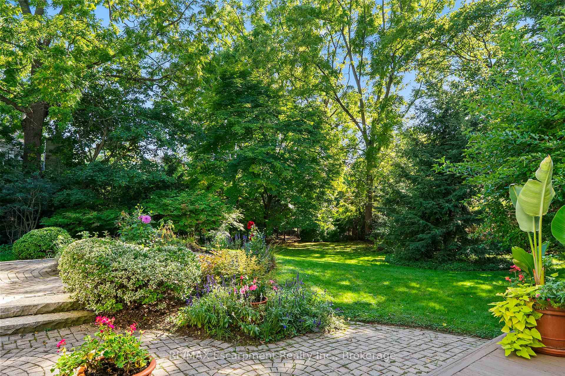 Photo 18 of 74 Howard Avenue, Oakville, Old Oakville — HOMEH
