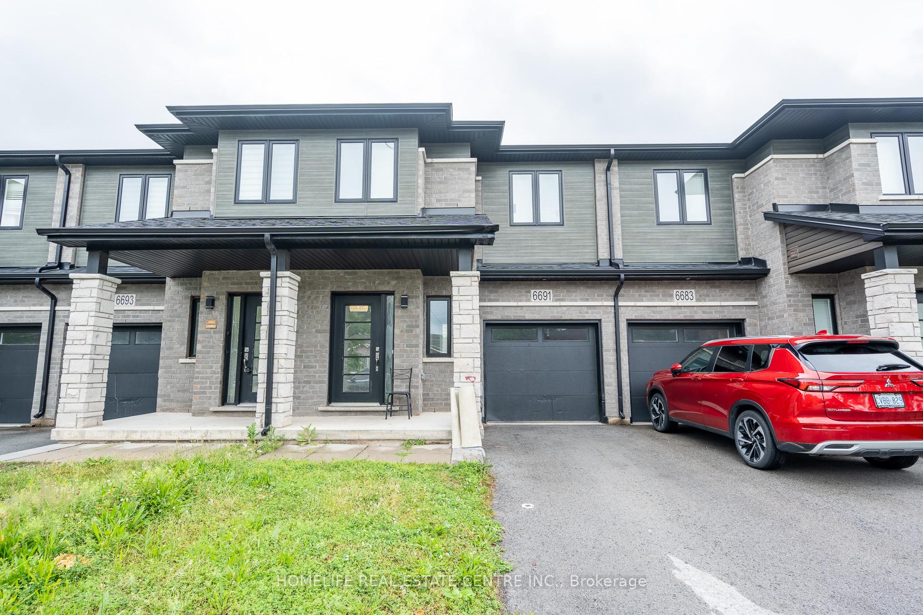 Photo 3 of 6691 Cropp Street, Niagara Falls, Morrison — HOMEH