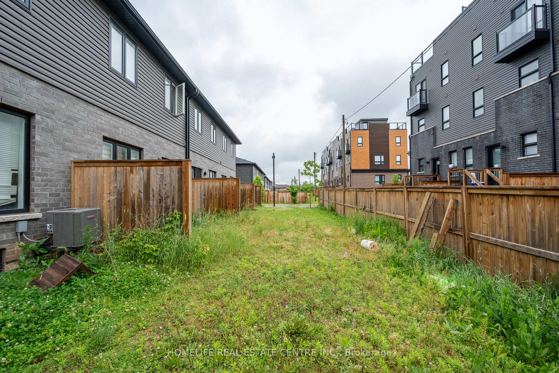 Photo 36 of 6691 Cropp Street, Niagara Falls, Morrison — HOMEH