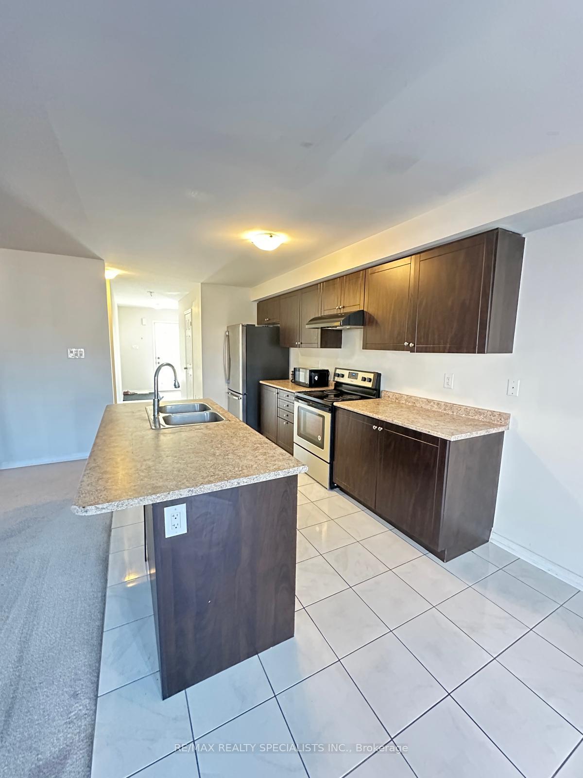 Photo 7 of 9 Cole Crescent, Brantford, Empire — HOMEH