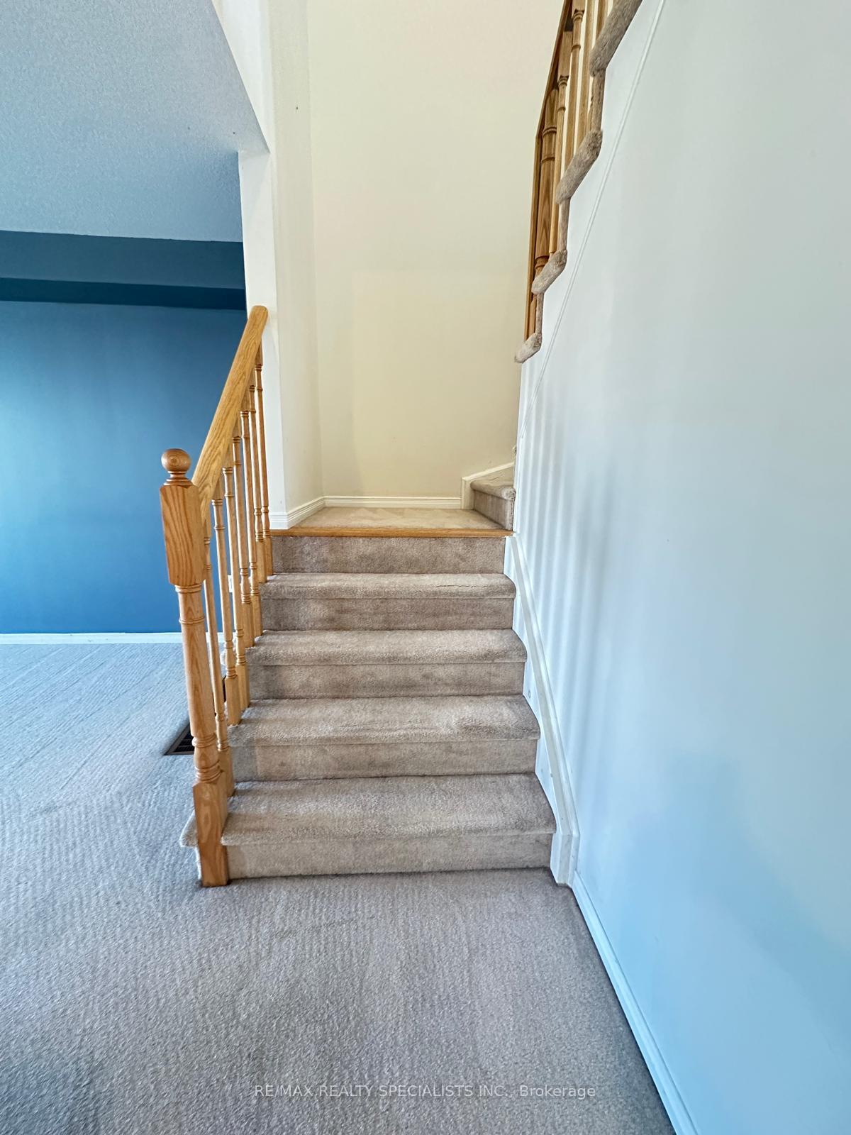 Photo 15 of 9 Cole Crescent, Brantford, Empire — HOMEH