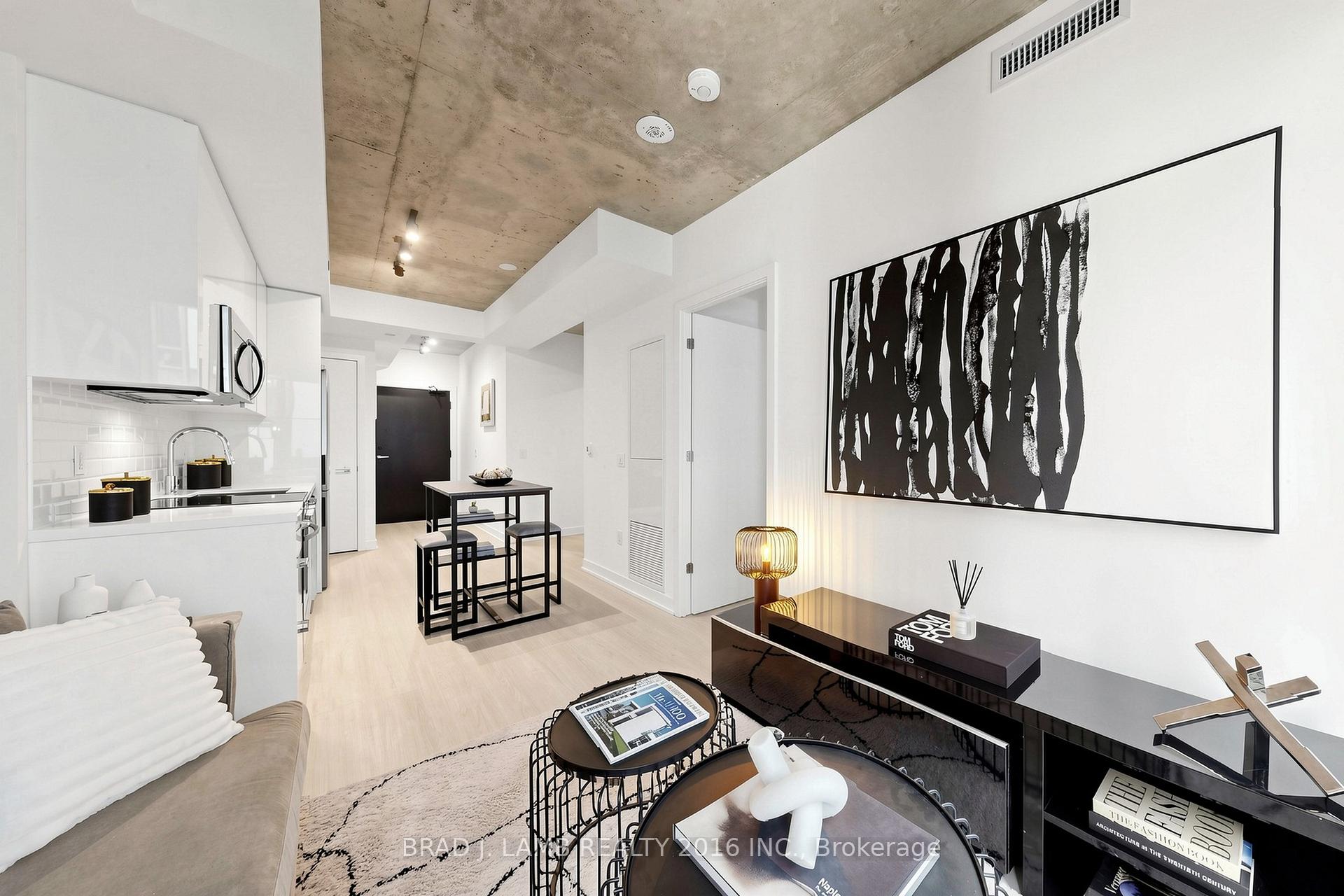 Photo 7 of Unit 701, 284 King Street E, Toronto, Moss Park — HOMEH