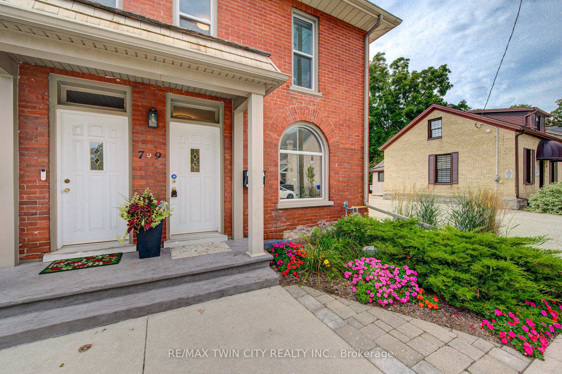 Photo 3 of 9 Salisbury Avenue, Cambridge, Downtown Cambridge — HOMEH