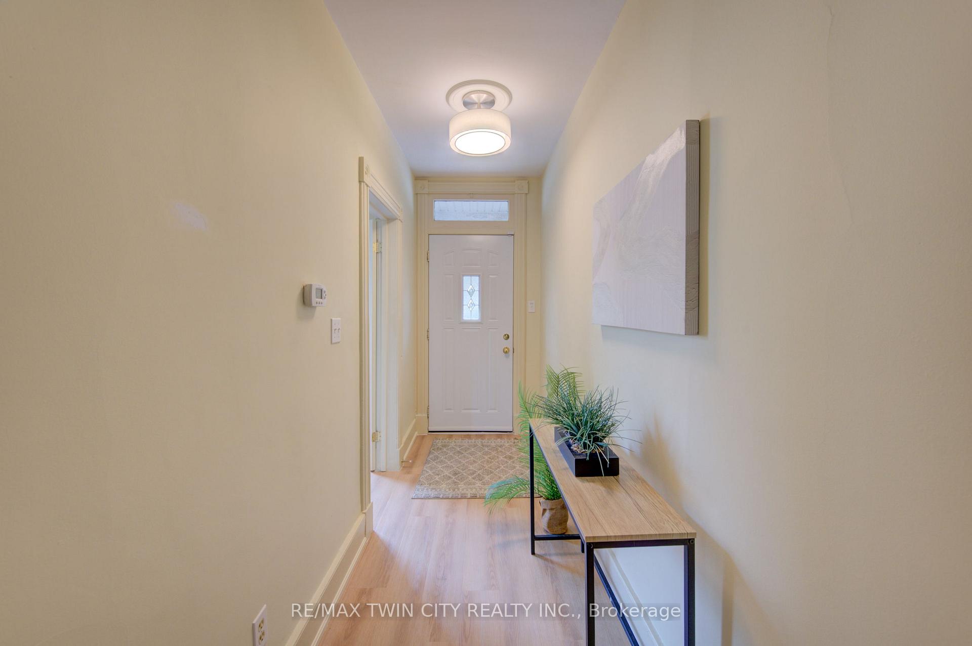 Photo 4 of 9 Salisbury Avenue, Cambridge, Downtown Cambridge — HOMEH