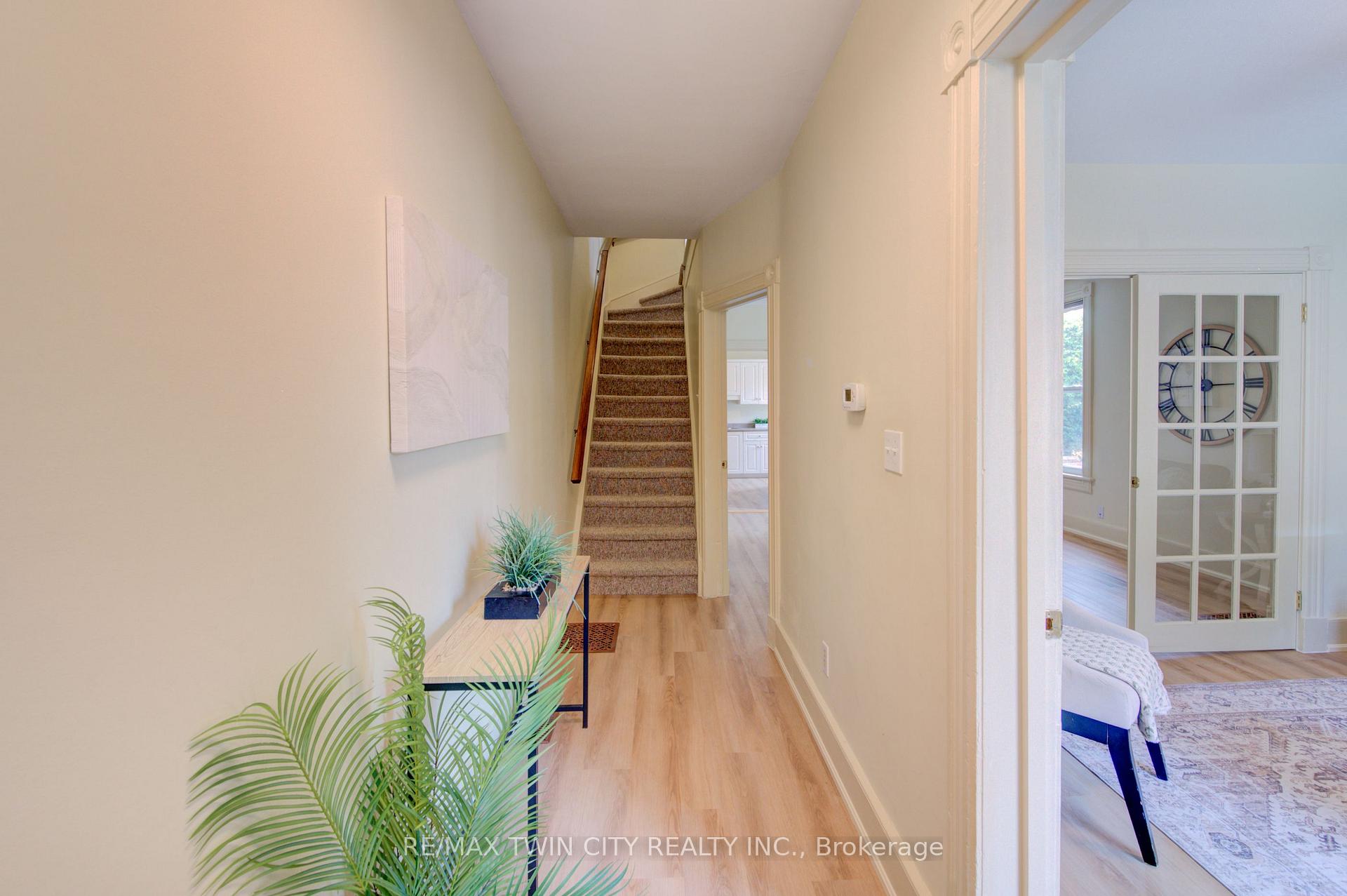 Photo 5 of 9 Salisbury Avenue, Cambridge, Downtown Cambridge — HOMEH
