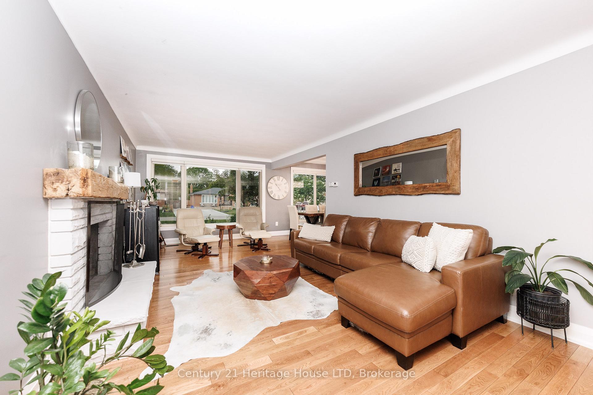 Photo 7 of 14 Stanley Street, St. Catharines, Vine/Linwell — HOMEH