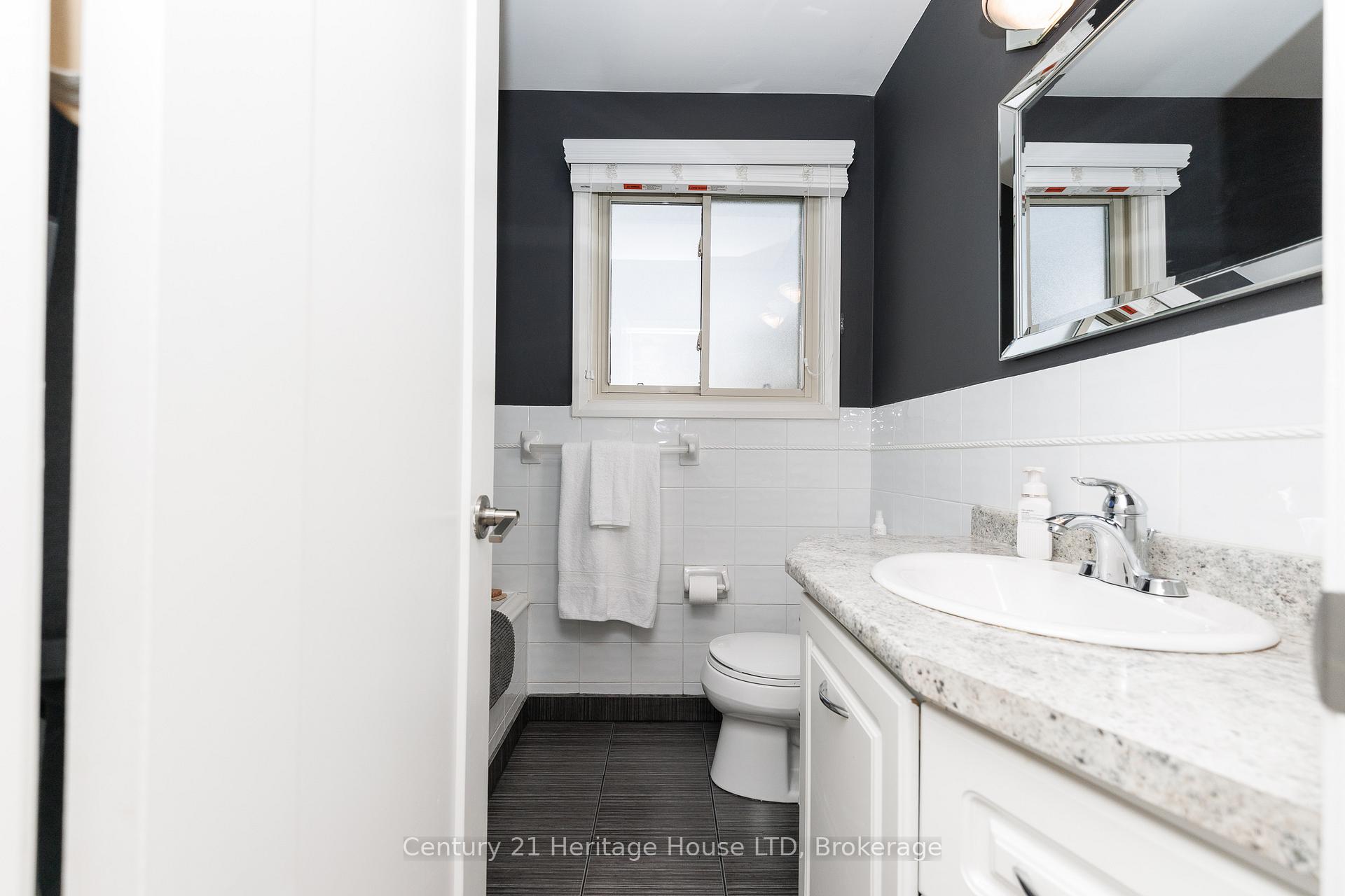 Photo 23 of 14 Stanley Street, St. Catharines, Vine/Linwell — HOMEH