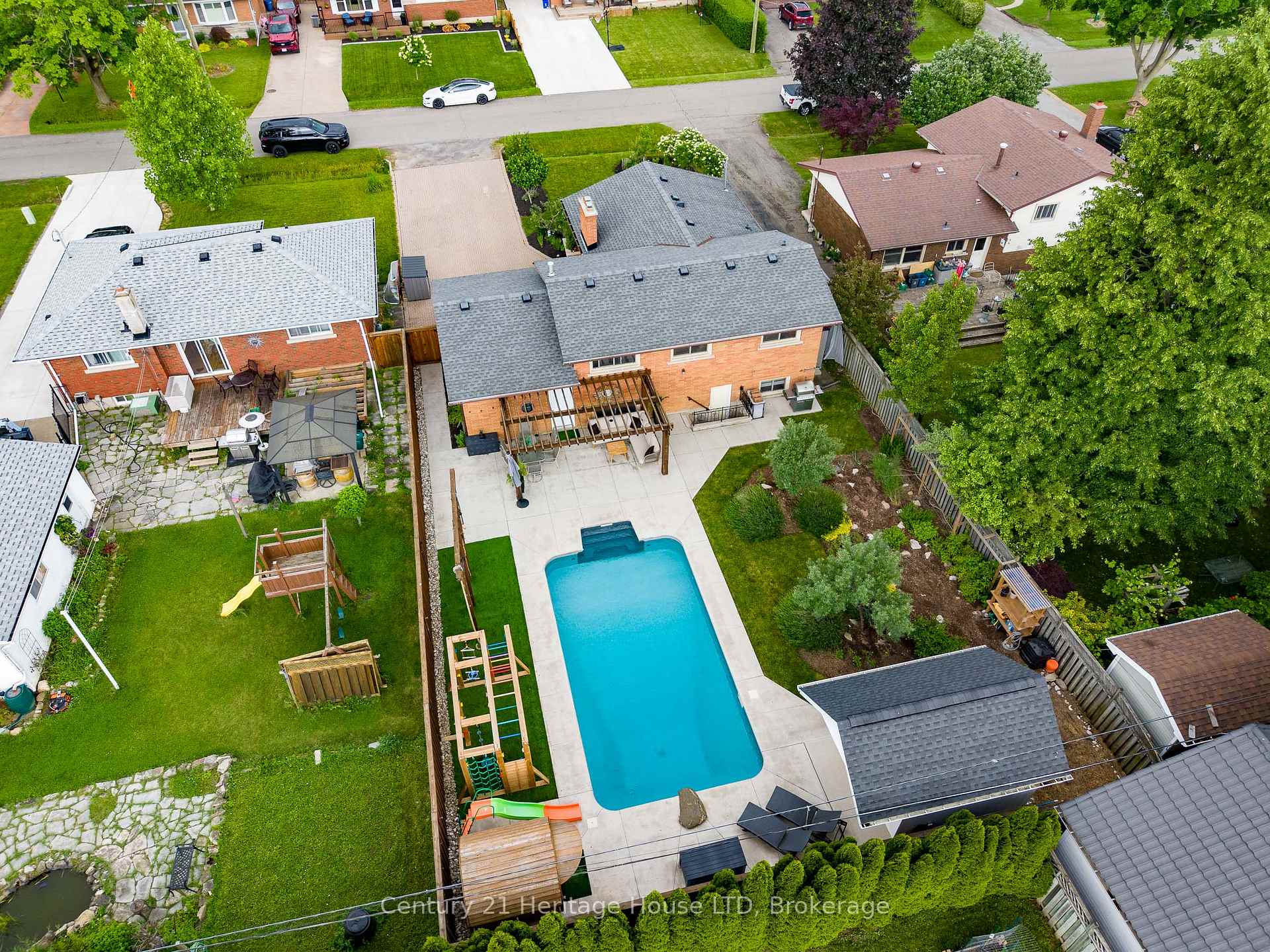 Photo 45 of 14 Stanley Street, St. Catharines, Vine/Linwell — HOMEH