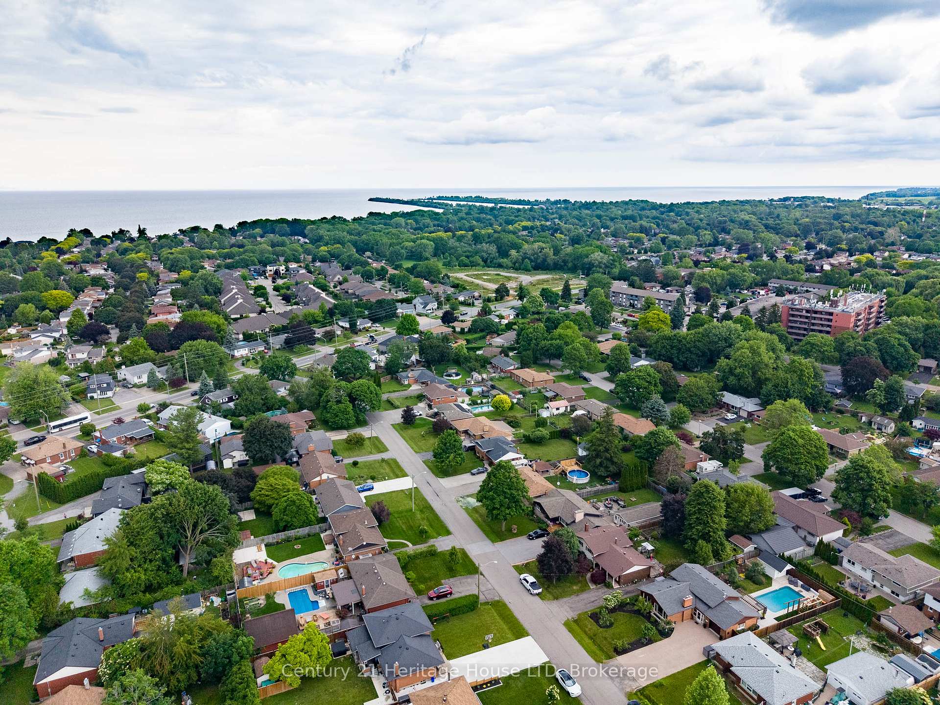 Photo 49 of 14 Stanley Street, St. Catharines, Vine/Linwell — HOMEH