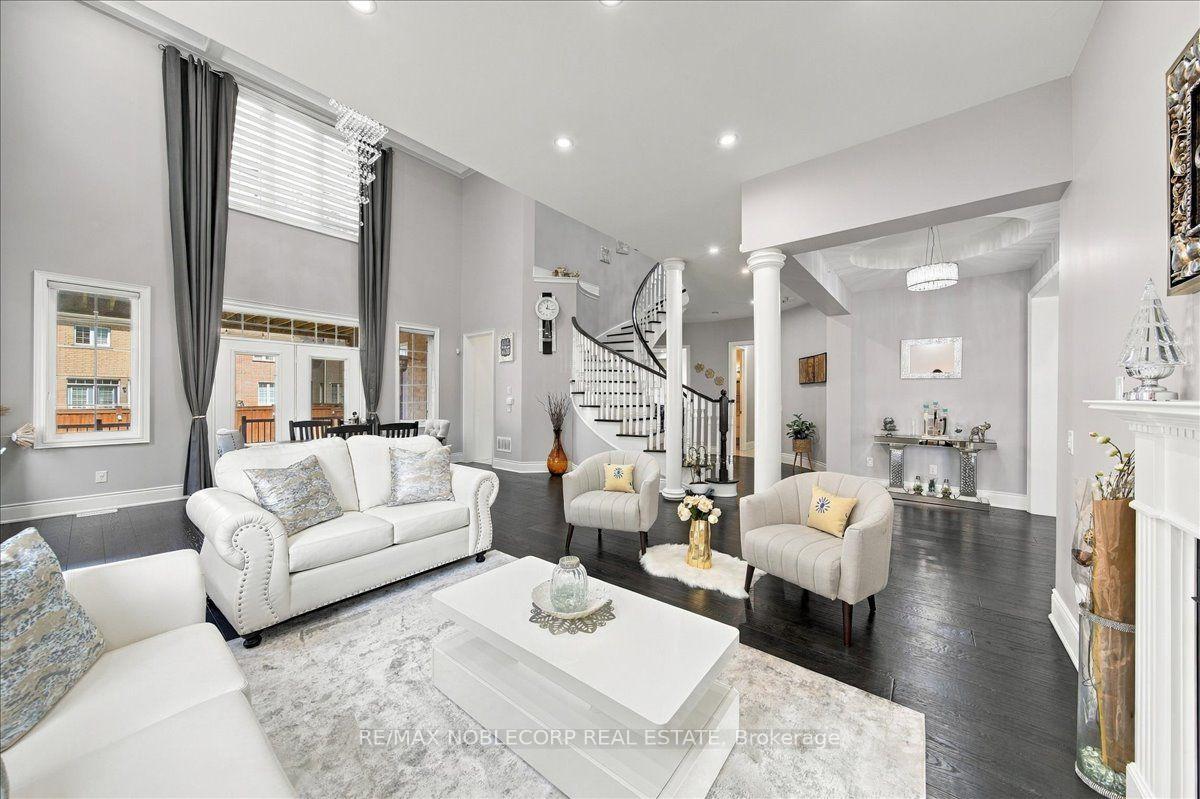 Photo 9 of 15 Degrey Drive, Brampton, Bram East — HOMEH