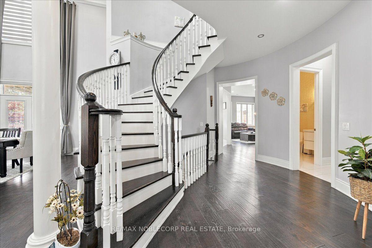 Photo 16 of 15 Degrey Drive, Brampton, Bram East — HOMEH
