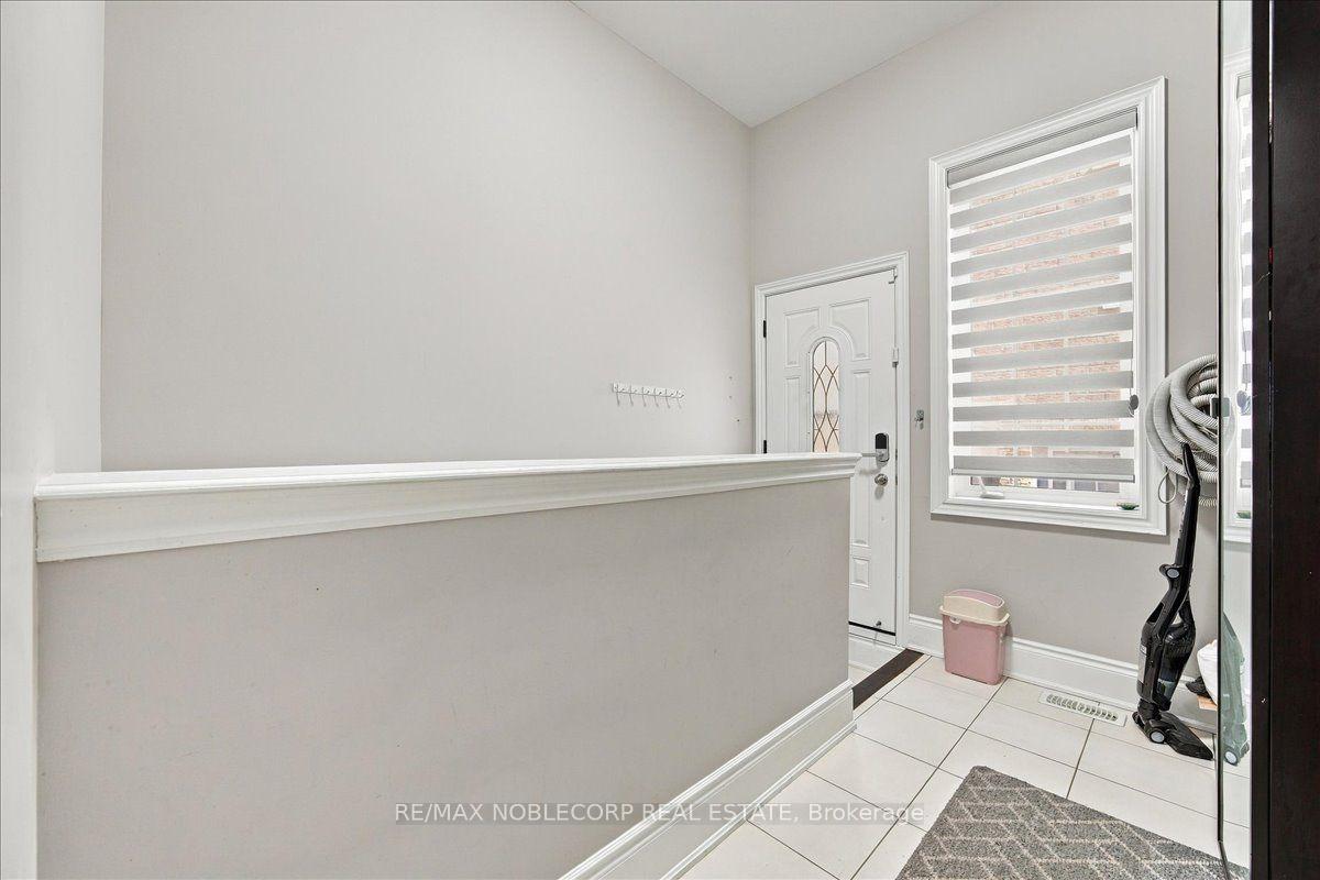 Photo 36 of 15 Degrey Drive, Brampton, Bram East — HOMEH