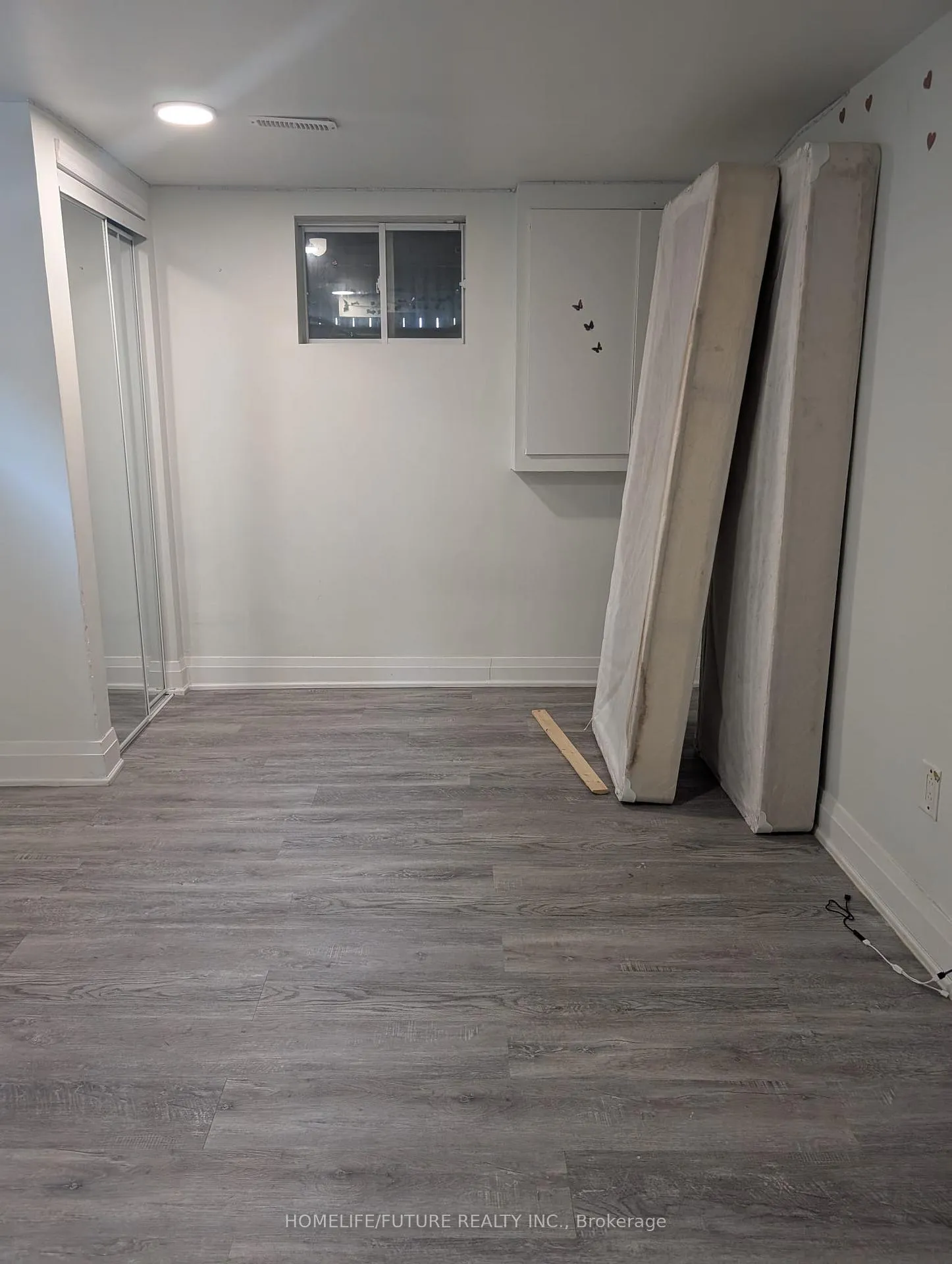 Photo 5 of Unit Bsmt, 54 Brookland Drive, Brampton, Avondale — HOMEH