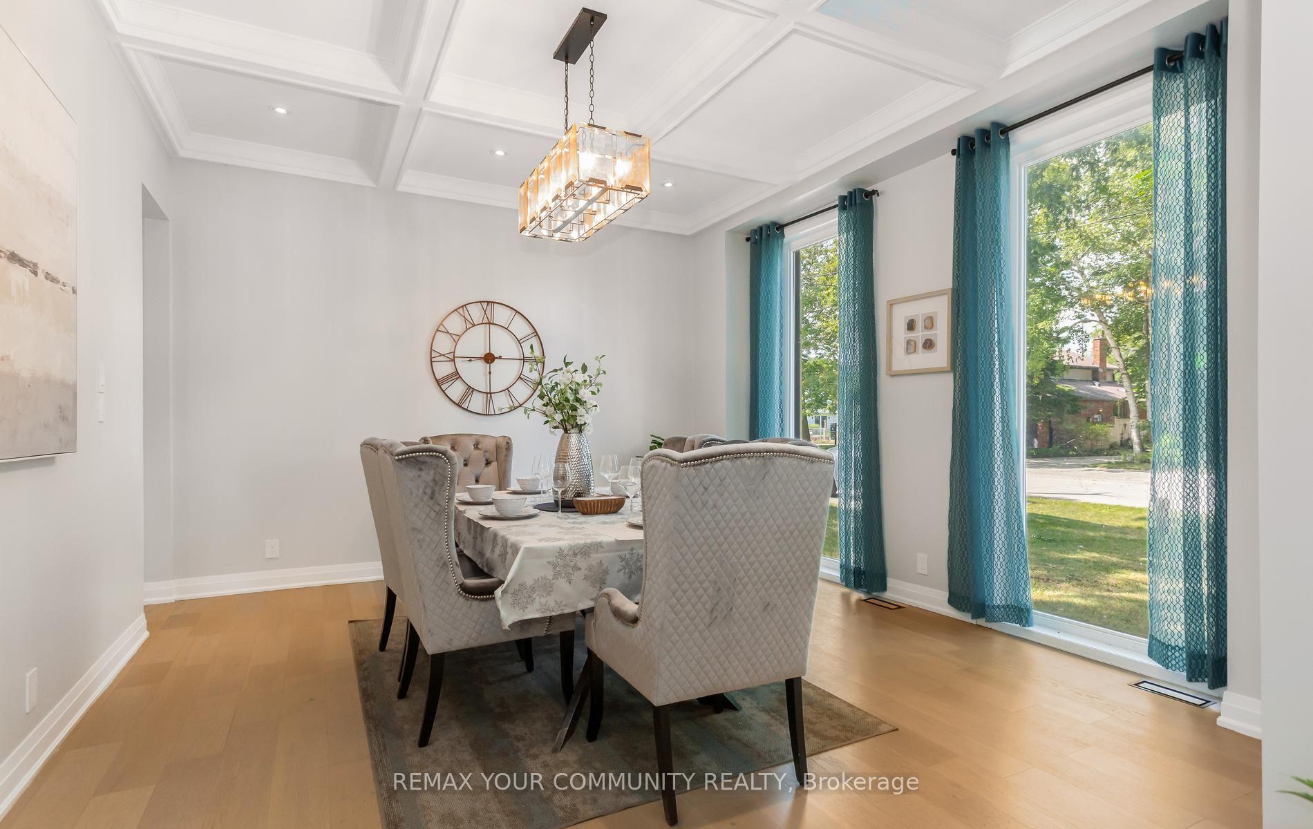 Photo 9 of 606 Stephens Crescent, Oakville, West — HOMEH