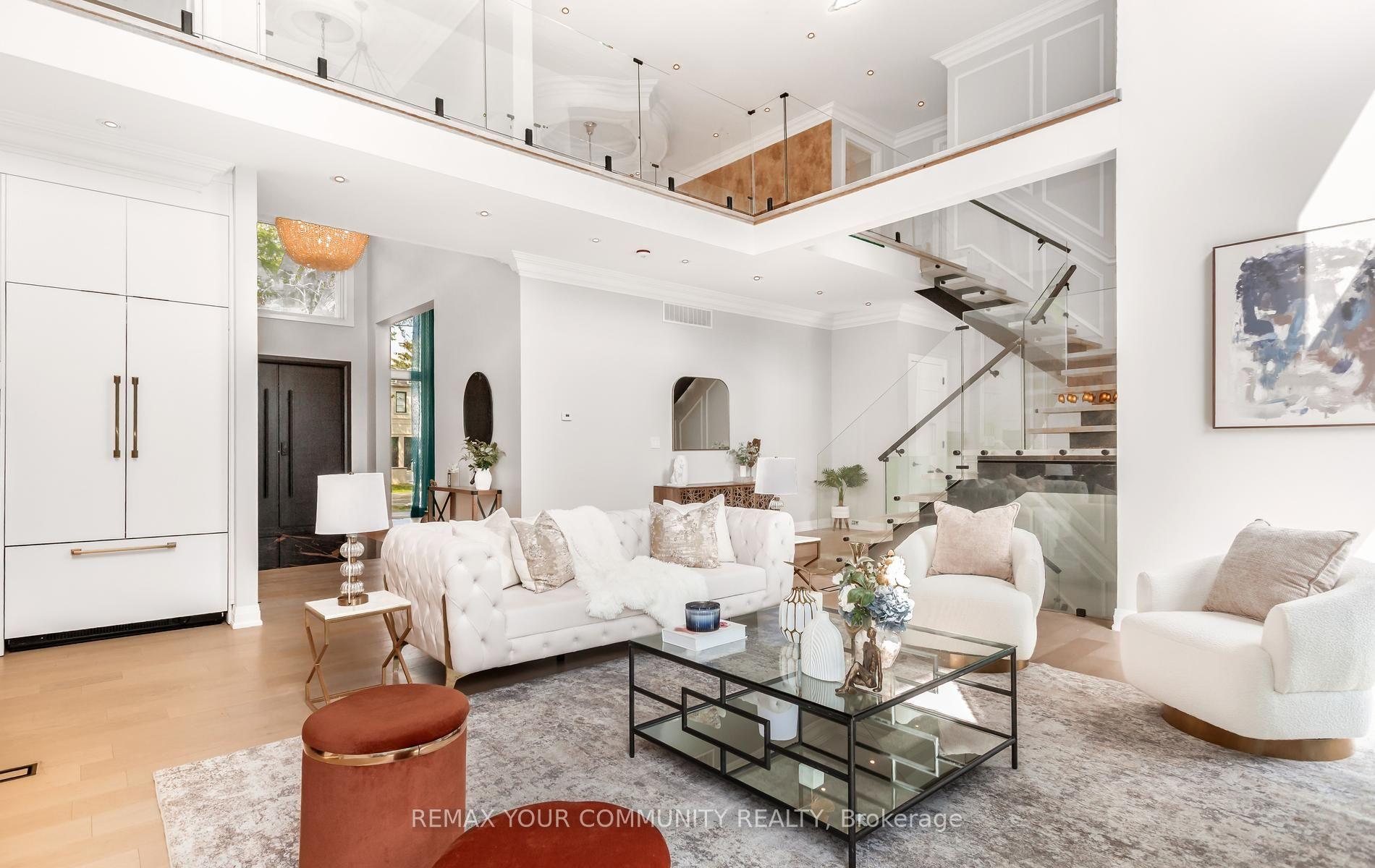 Photo 16 of 606 Stephens Crescent, Oakville, West — HOMEH