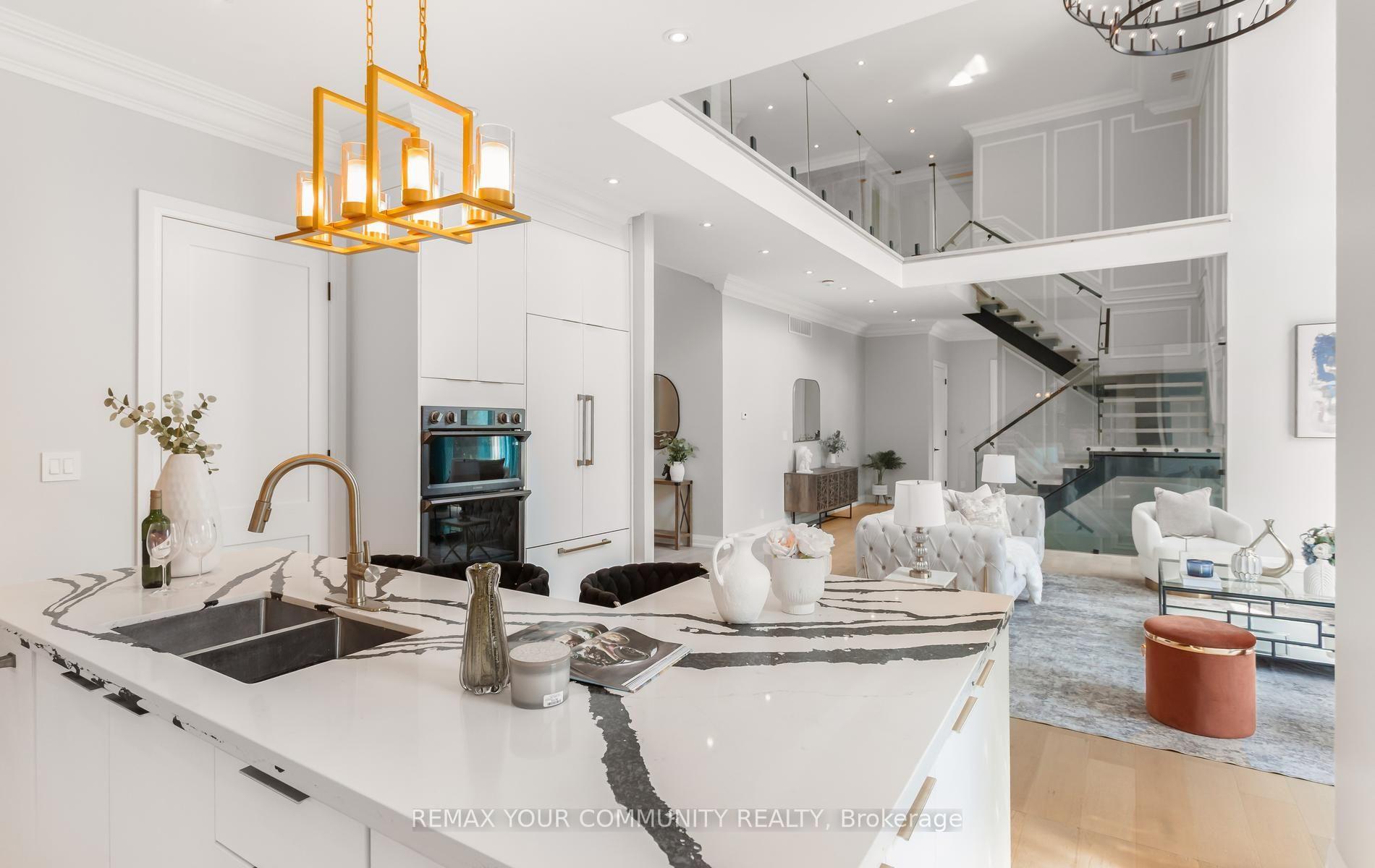 Photo 21 of 606 Stephens Crescent, Oakville, West — HOMEH