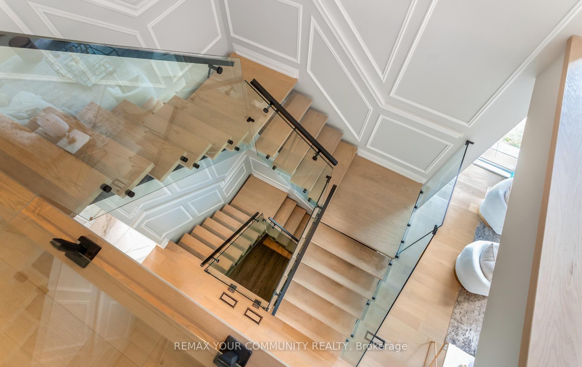 Photo 24 of 606 Stephens Crescent, Oakville, West — HOMEH
