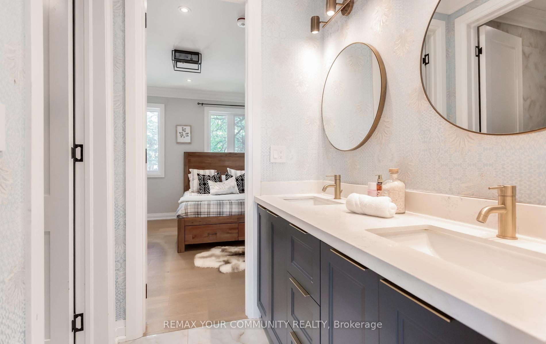 Photo 37 of 606 Stephens Crescent, Oakville, West — HOMEH