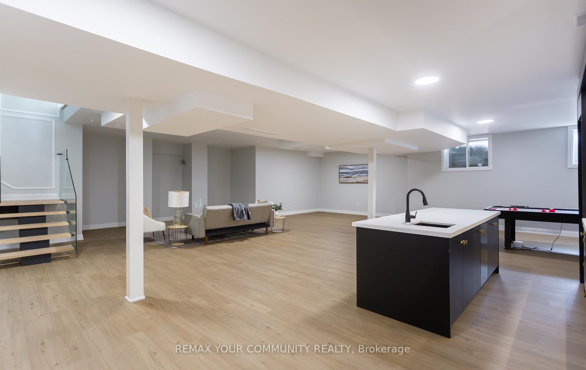 Photo 40 of 606 Stephens Crescent, Oakville, West — HOMEH