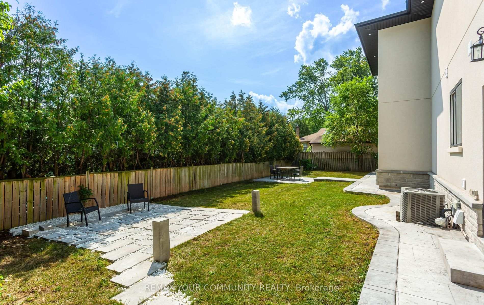 Photo 46 of 606 Stephens Crescent, Oakville, West — HOMEH