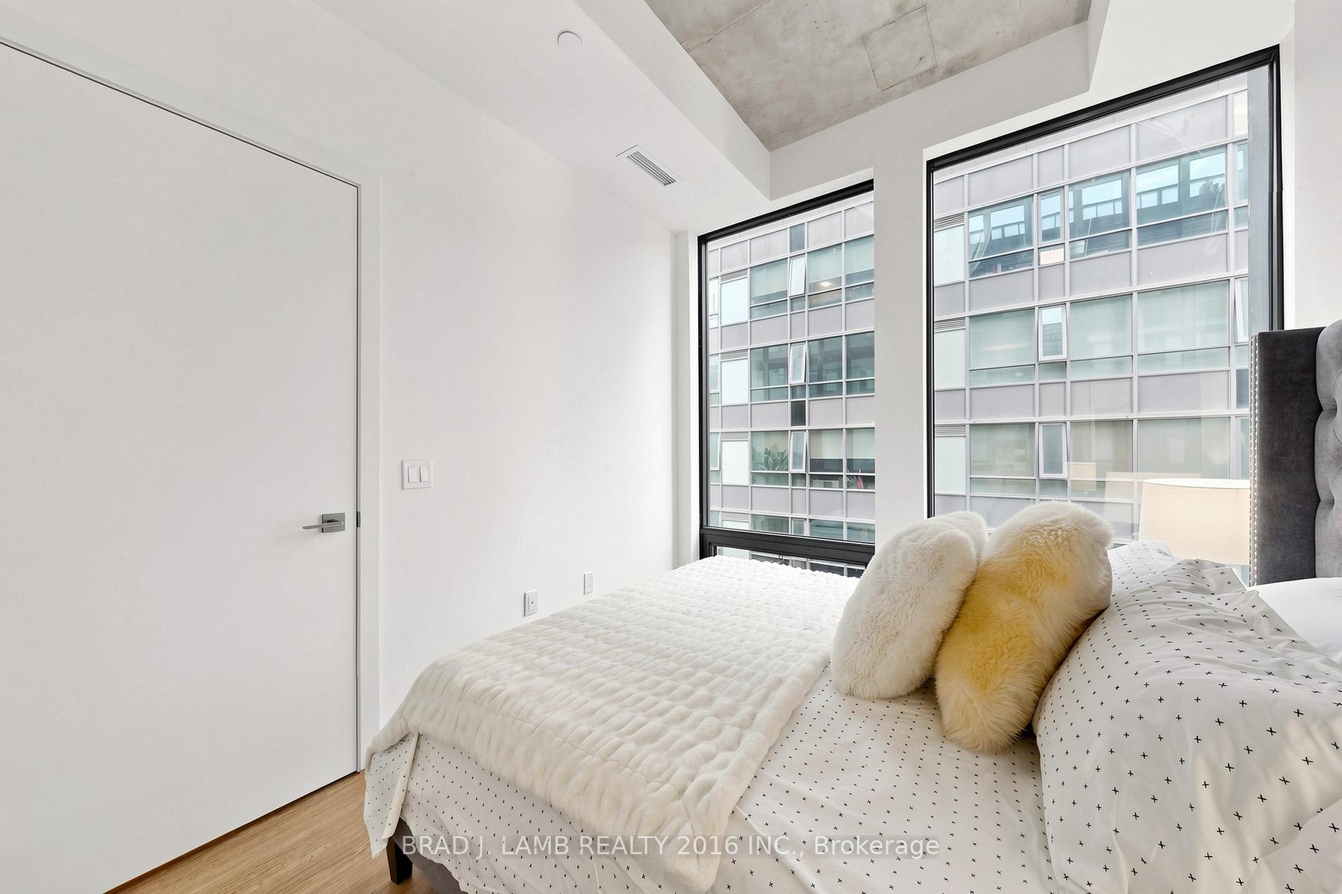 Photo 12 of Unit 808, 284 King Street E, Toronto, Moss Park — HOMEH