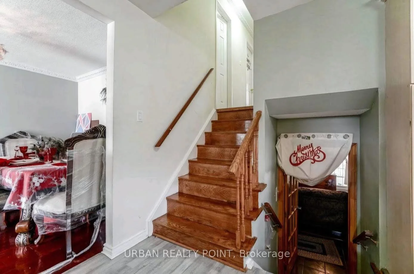 Photo 7 of 52 Fallway Road E, Brampton, Madoc — HOMEH