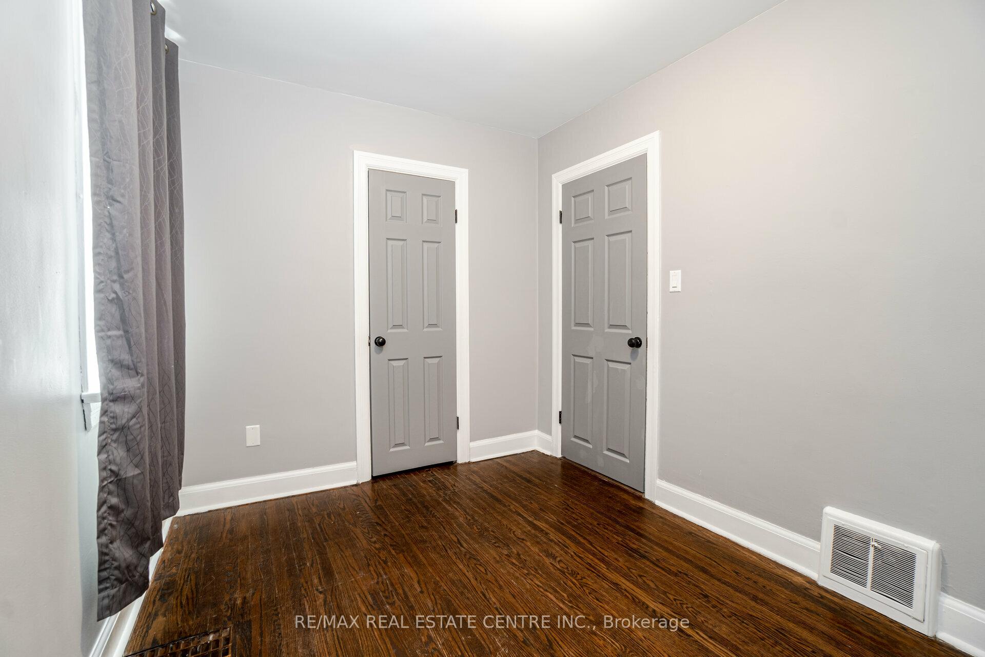 Photo 21 of Unit UPPER LEVEL, 102 Wilson Road S, Oshawa, Central — HOMEH
