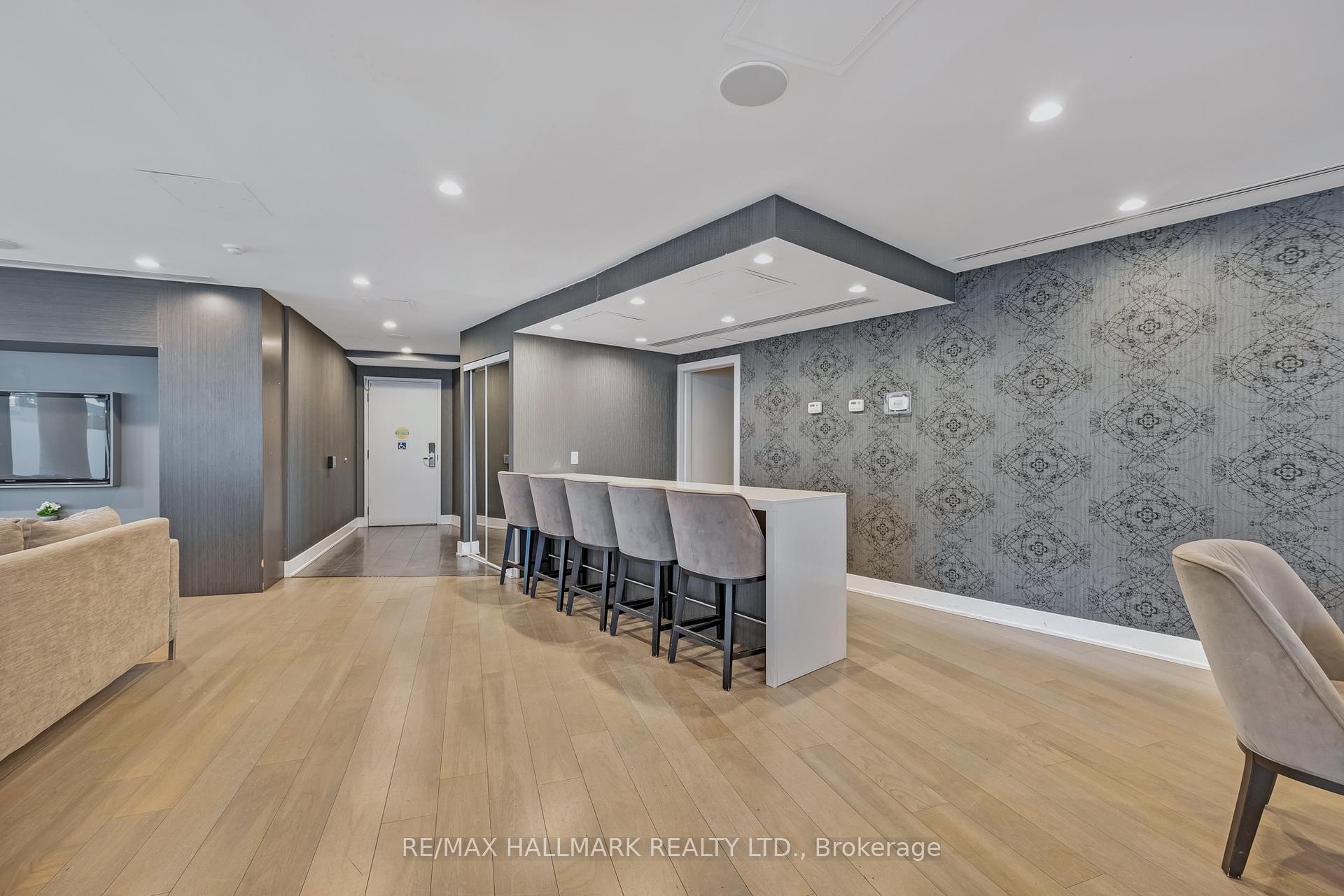 Photo 23 of Unit 913, 169 Fort York Boulevard, Toronto, Niagara — HOMEH