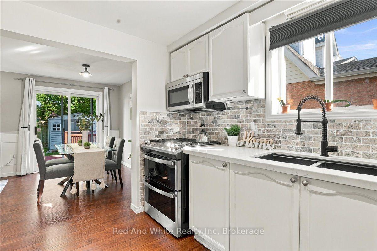Photo 10 of 339 Northview Heights Place, Cambridge, Greenway-Chaplin — HOMEH