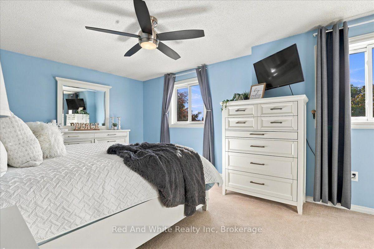 Photo 16 of 339 Northview Heights Place, Cambridge, Greenway-Chaplin — HOMEH