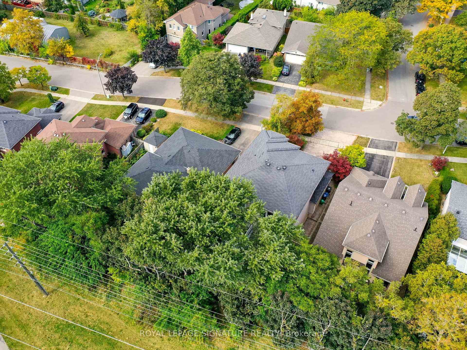 Photo 7 of 762 Duchess Drive, Mississauga, Lakeview — HOMEH