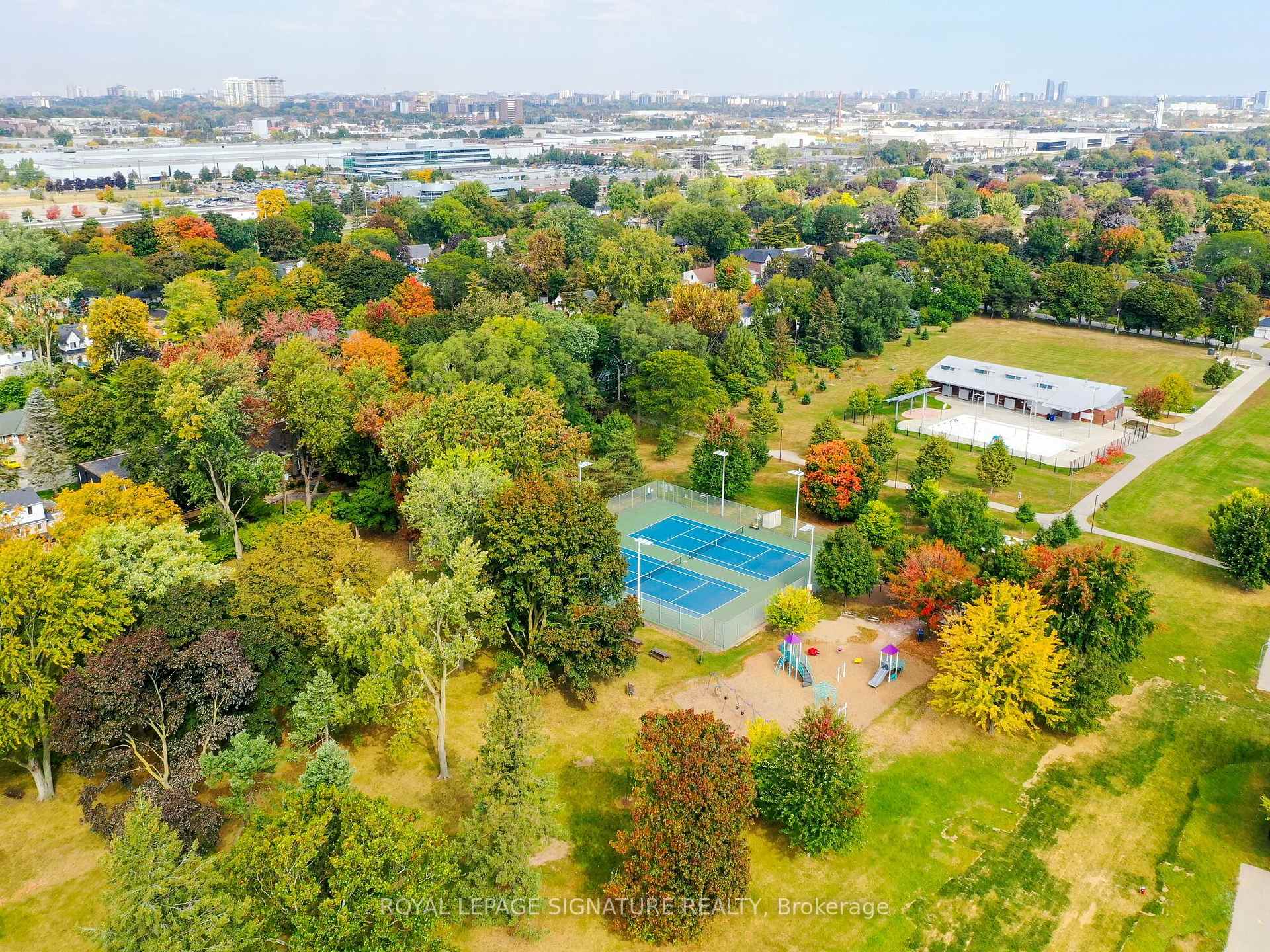 Photo 88 of 762 Duchess Drive, Mississauga, Lakeview — HOMEH