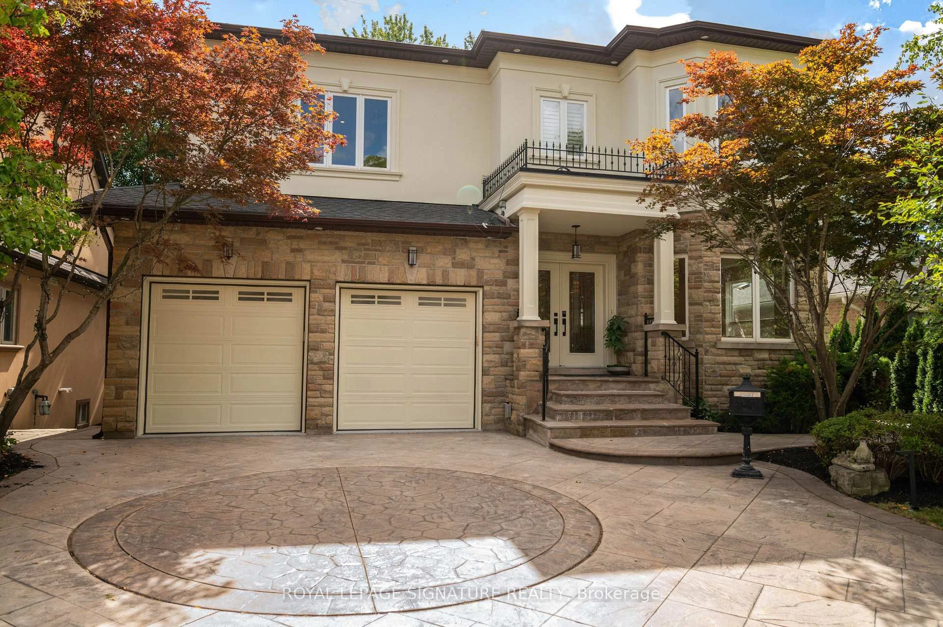 Photo 12 of 762 Duchess Drive, Mississauga, Lakeview — HOMEH