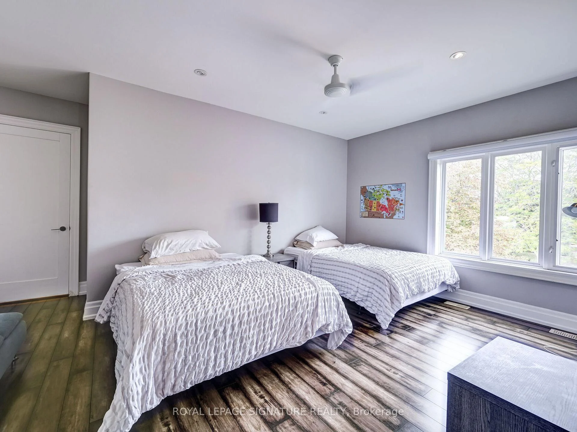 Photo 39 of 762 Duchess Drive, Mississauga, Lakeview — HOMEH