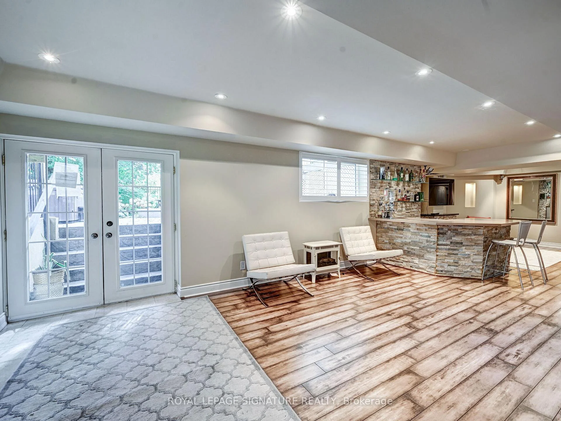 Photo 56 of 762 Duchess Drive, Mississauga, Lakeview — HOMEH
